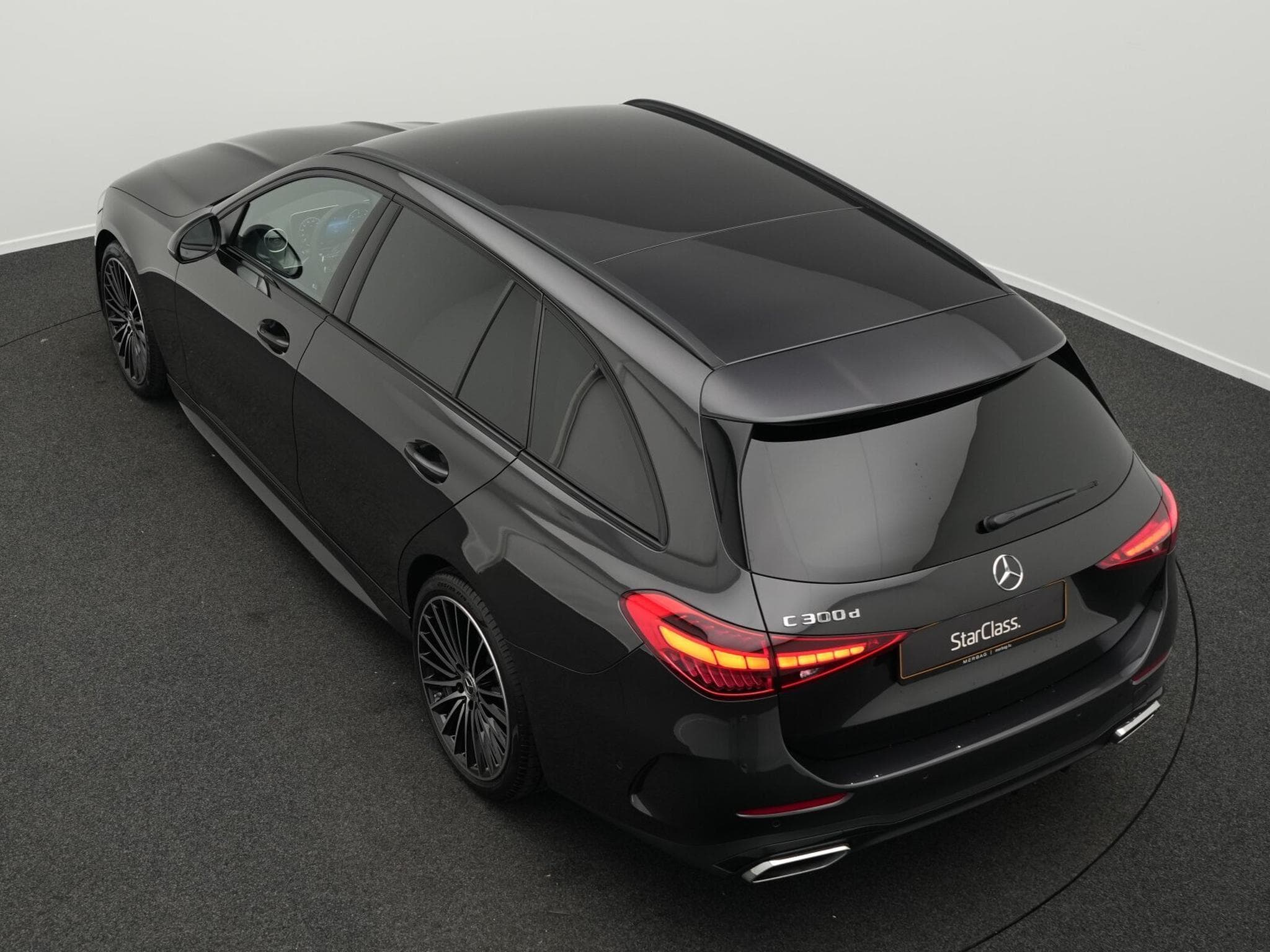Mercedes C 300 d T AMG-Line LED+Kamera+Distr+Night+AHK (2025) - Foto 11