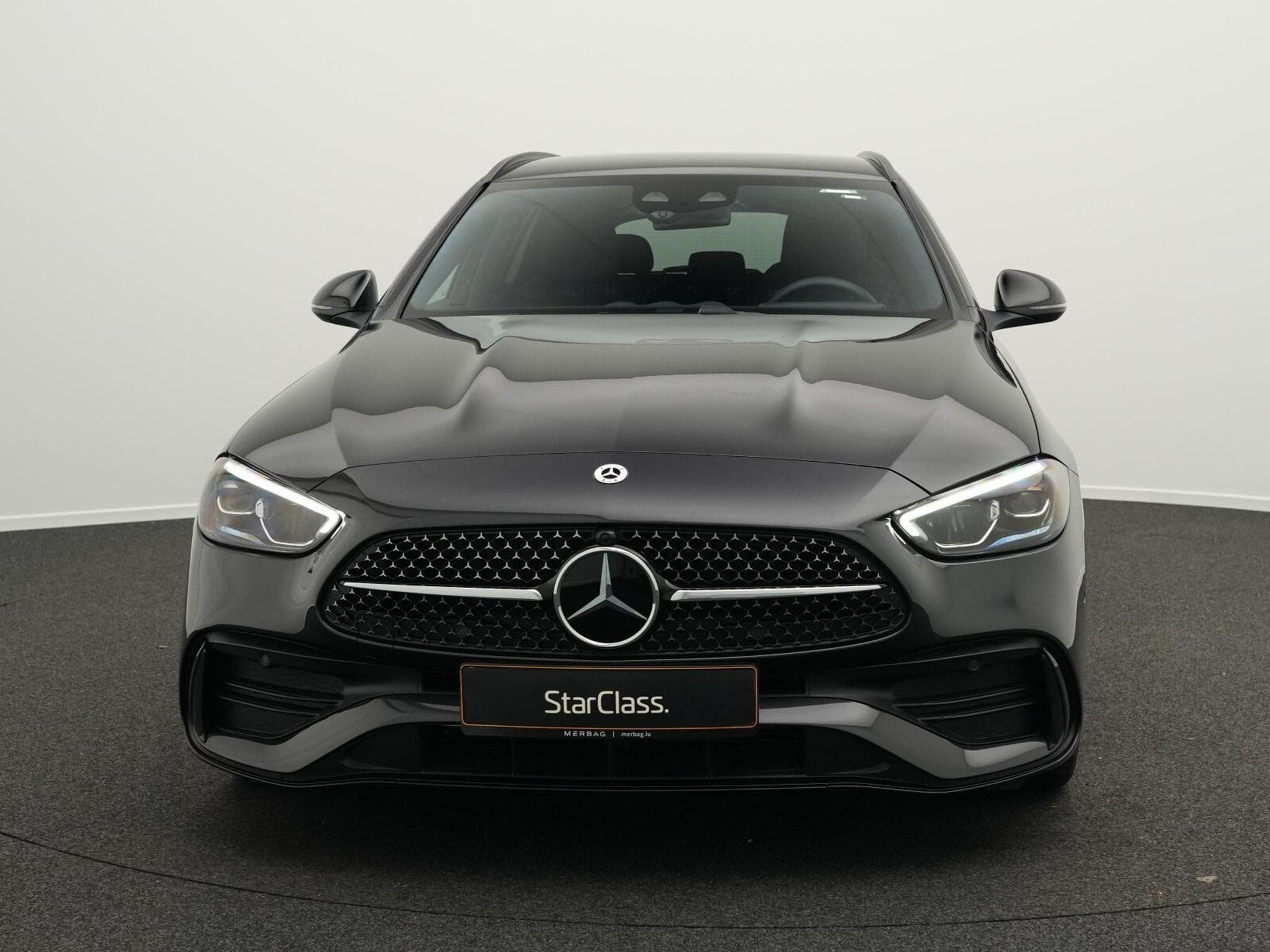 Mercedes C 300 d T AMG-Line LED+Kamera+Distr+Night+AHK (2025) - Foto 2