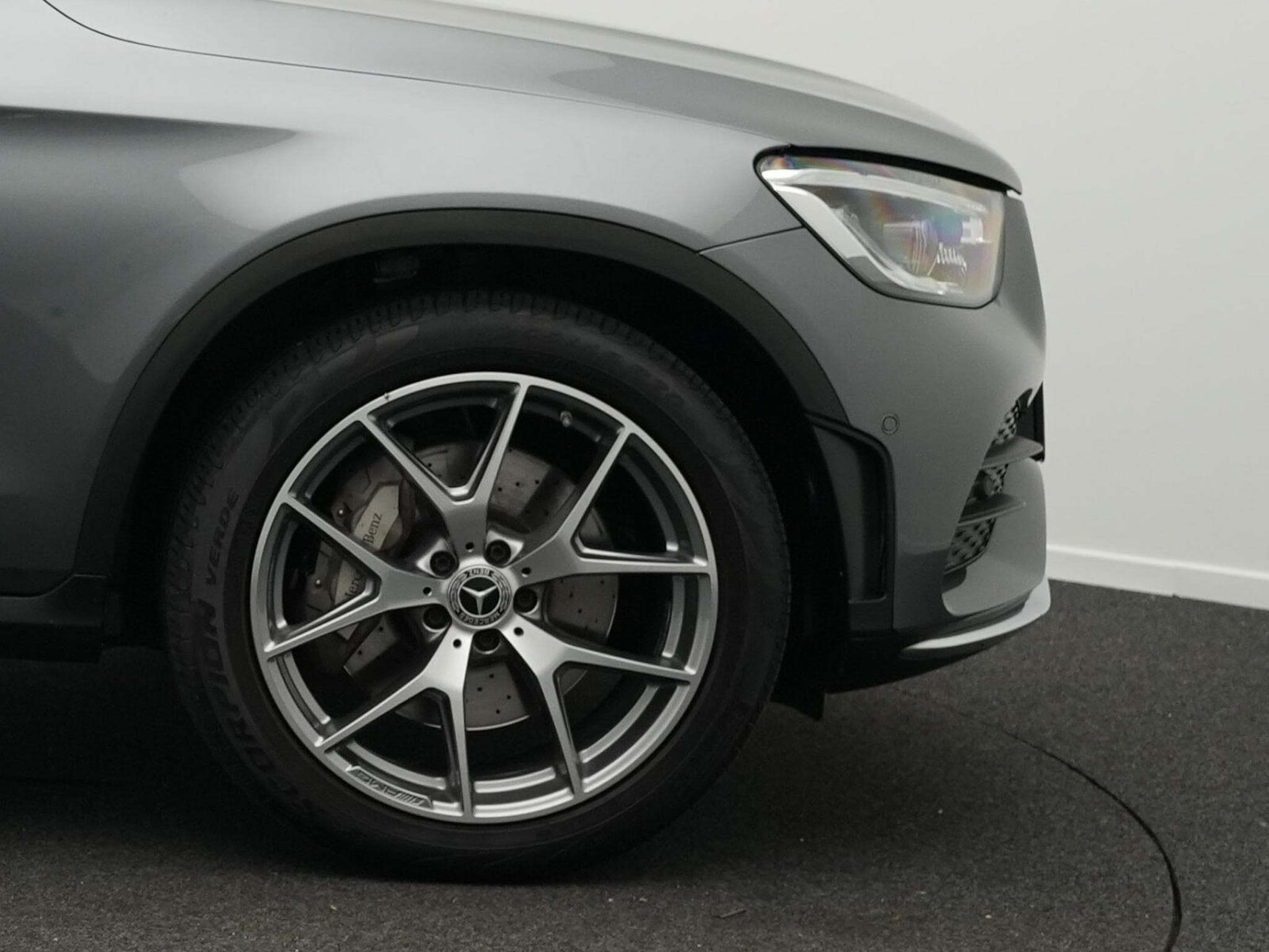 Mercedes GLC 300 4MATIC Off-Roader (2019) - Photo 6