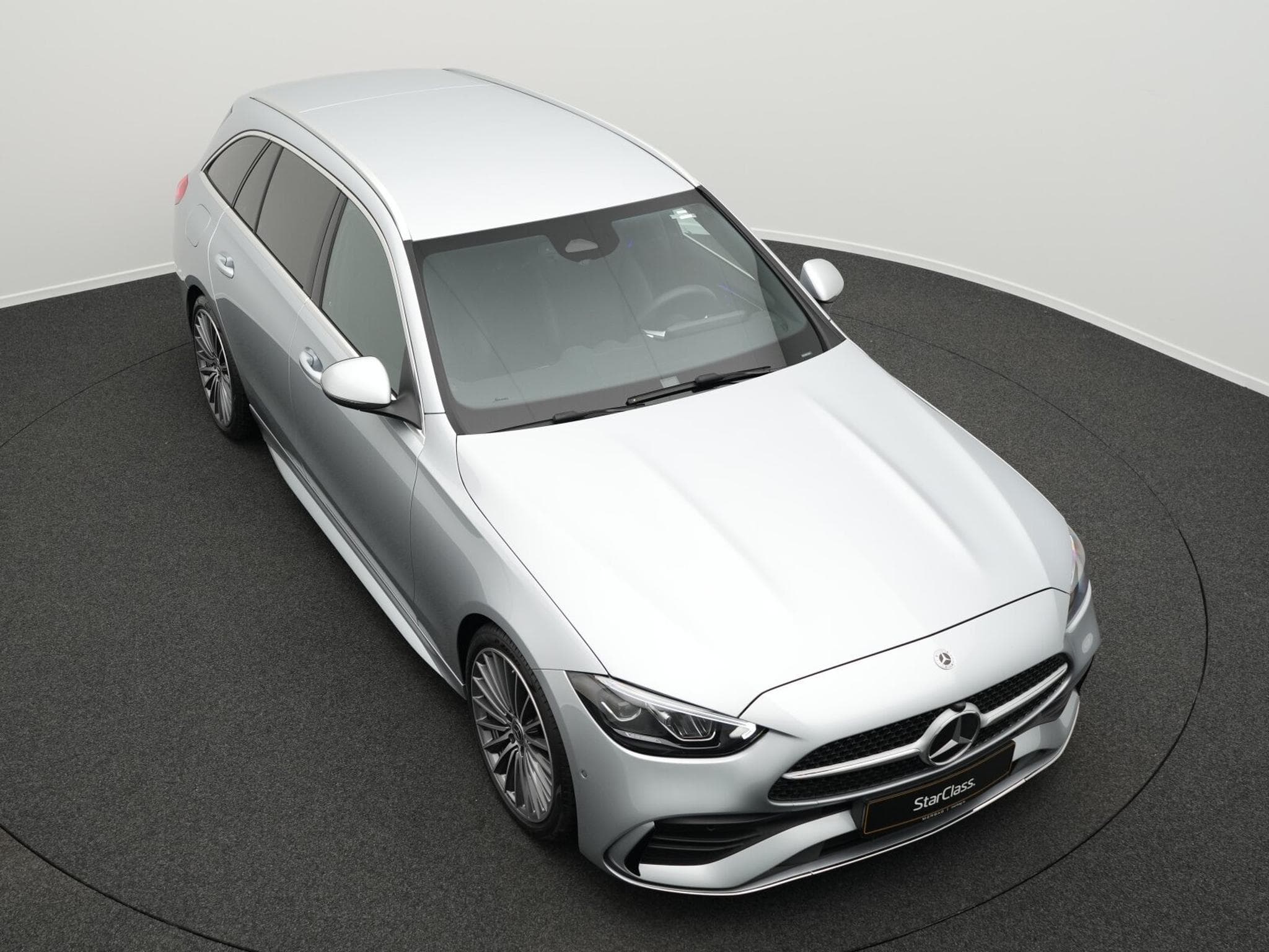 Mercedes C 300 d T AMG-Line LED+Kamera+19"AHK+Keyless (2025) - Photo 10