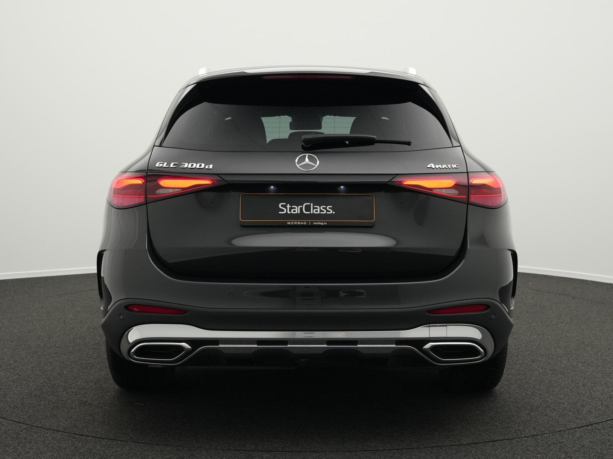 Mercedes GLC 300 d 4M AMG-Line LED+Kamera+AHK+Memo (2025) - Photo 4