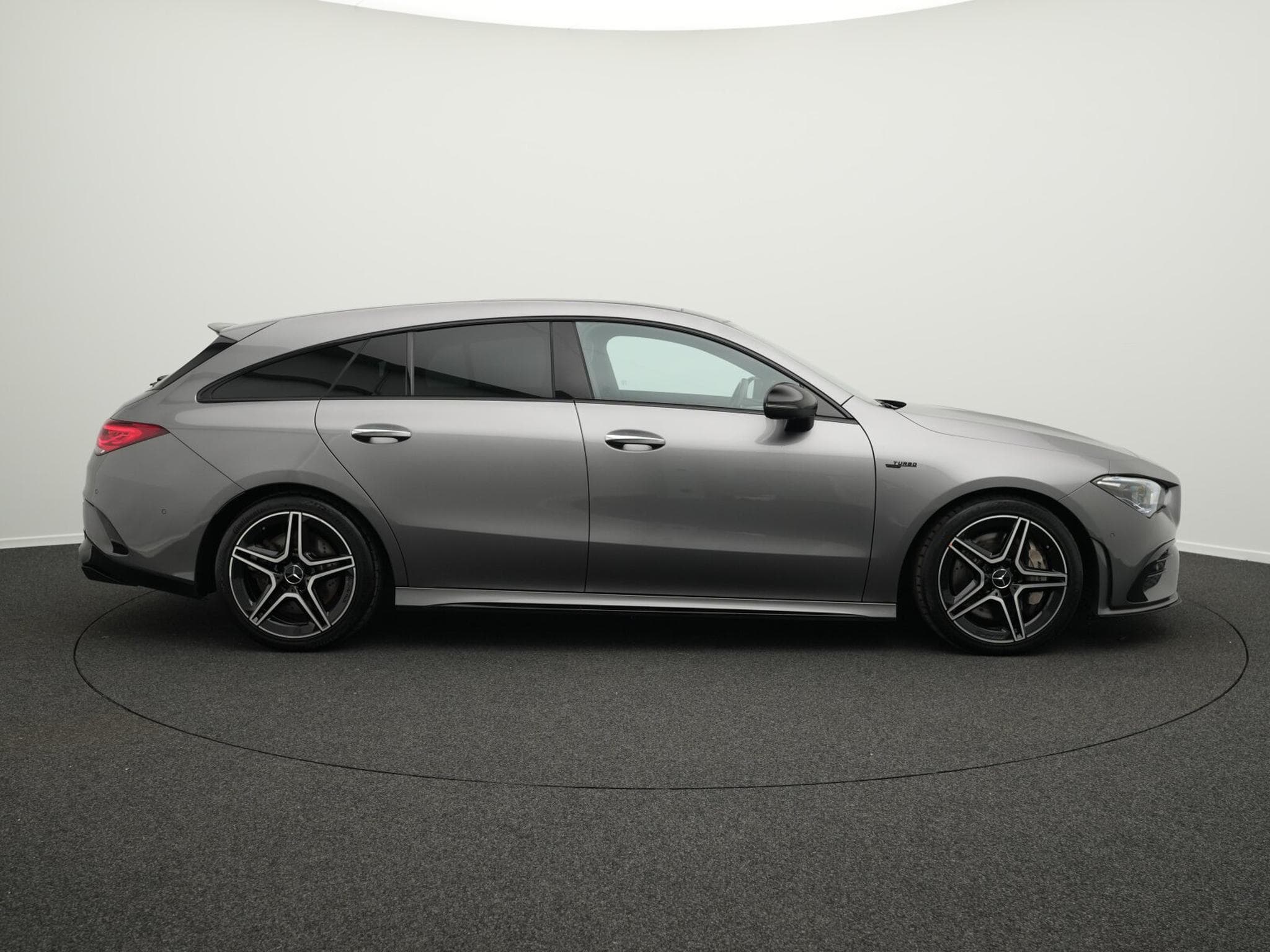 Mercedes CLA 35 AMG Mercedes-AMG CLA 35 4MATIC Shooting Brake (2021) - Foto 5
