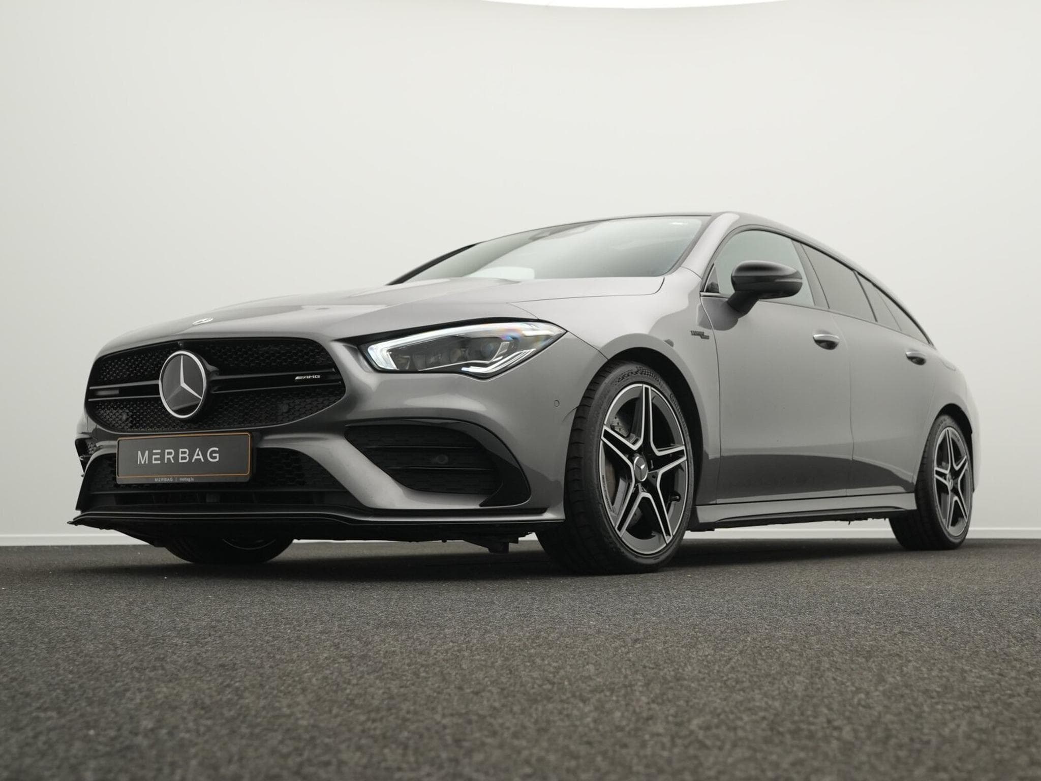 Mercedes CLA 35 AMG Mercedes-AMG CLA 35 4MATIC Shooting Brake (2021) - Foto 8