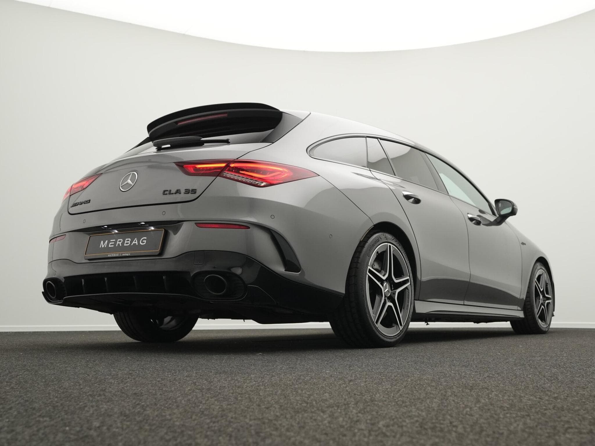 Mercedes CLA 35 AMG Mercedes-AMG CLA 35 4MATIC Shooting Brake (2021) - Foto 9