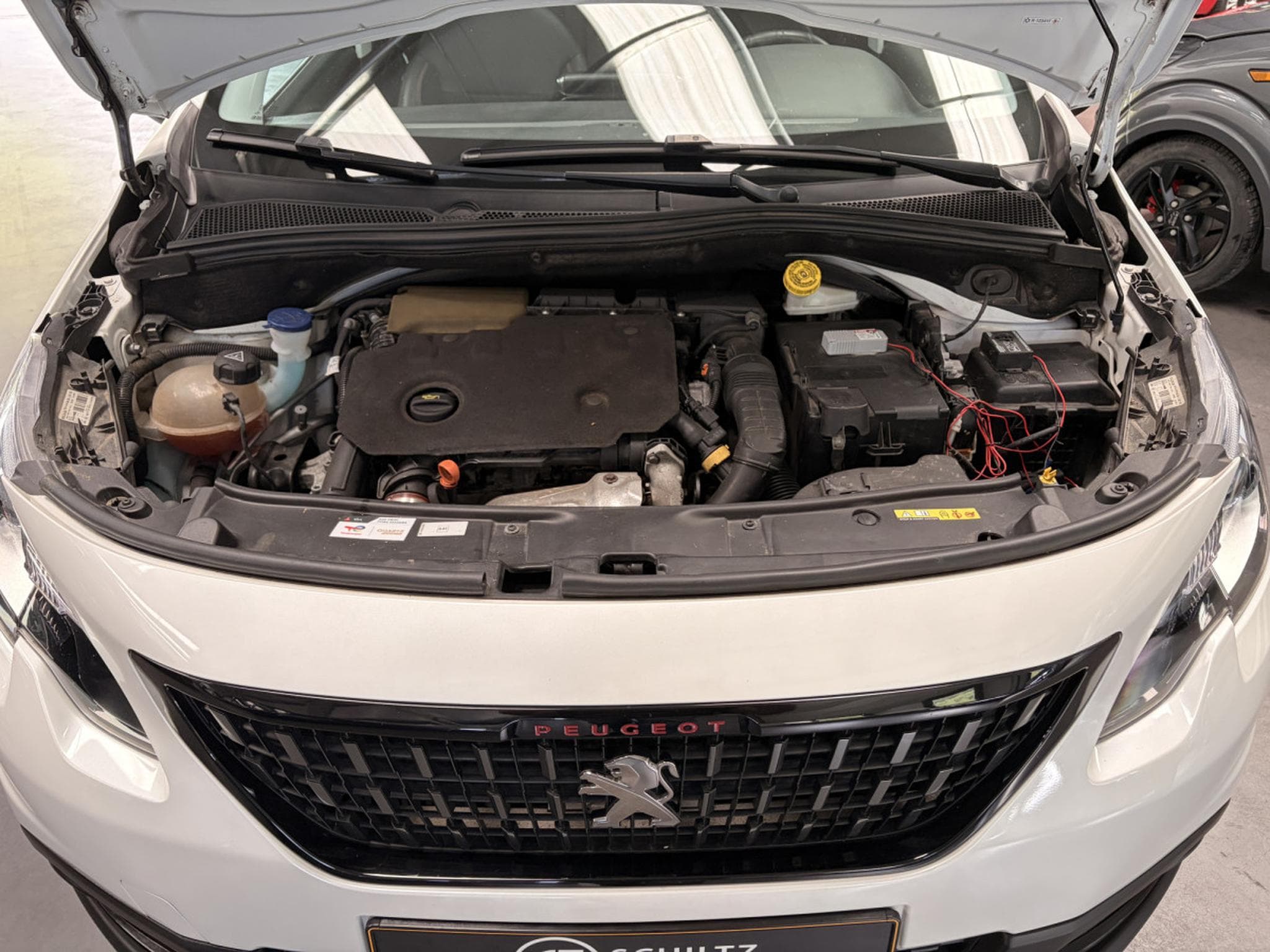 Peugeot 2008 1.5 Blue HDi GT Line (2019) - Photo 11