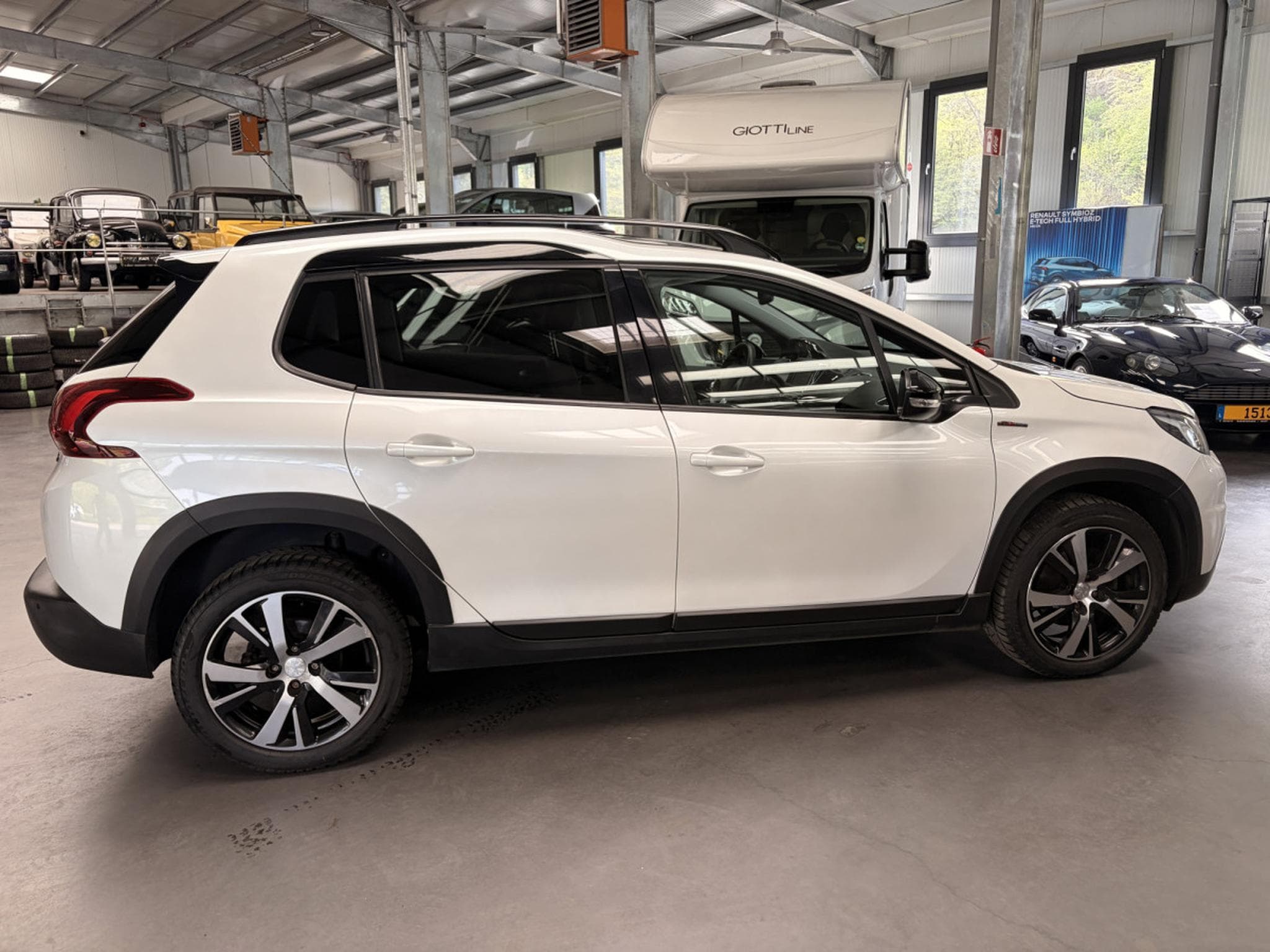 Peugeot 2008 1.5 Blue HDi GT Line (2019) - Photo 2