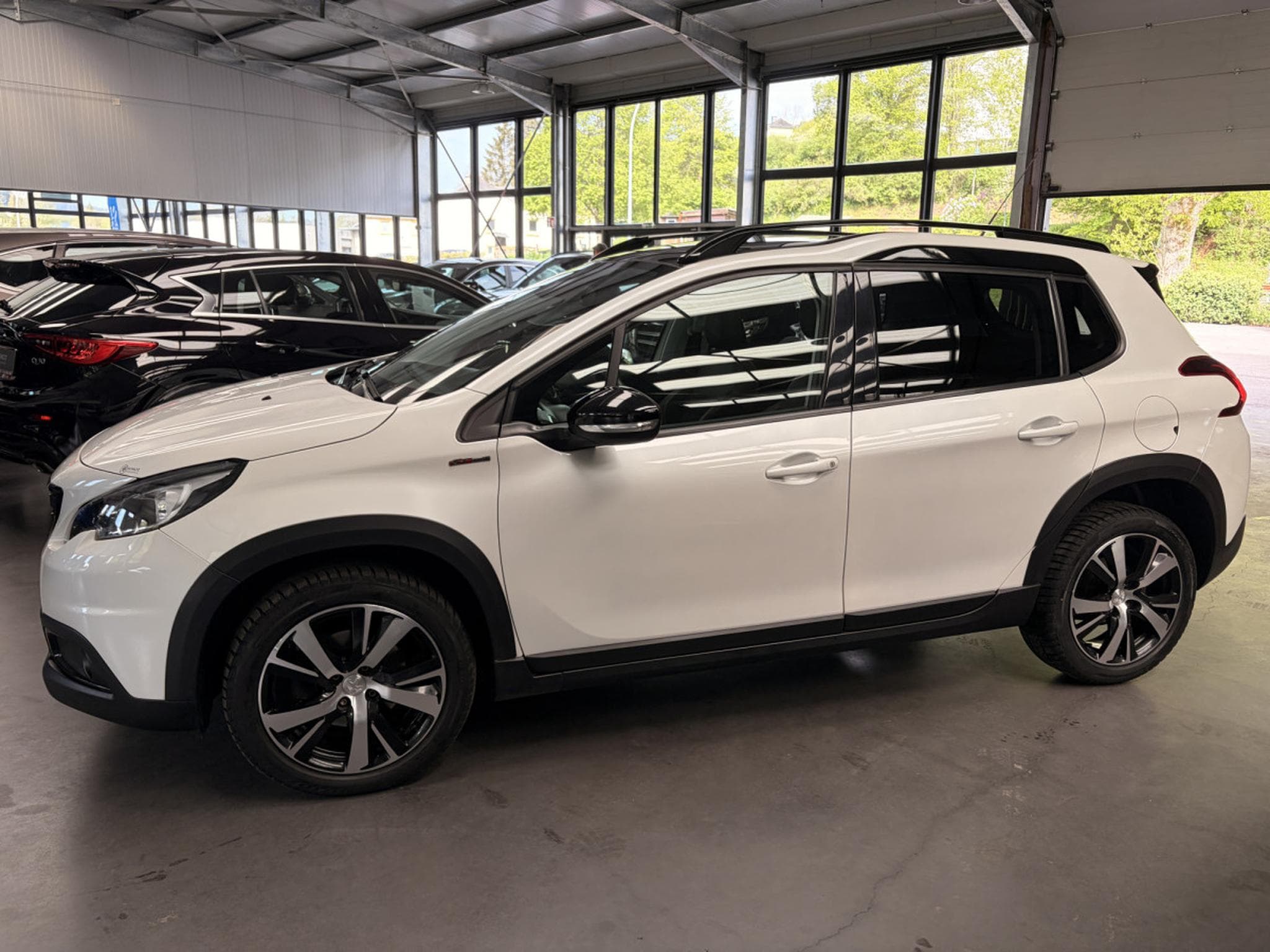 Peugeot 2008 1.5 Blue HDi GT Line (2019) - Photo 5