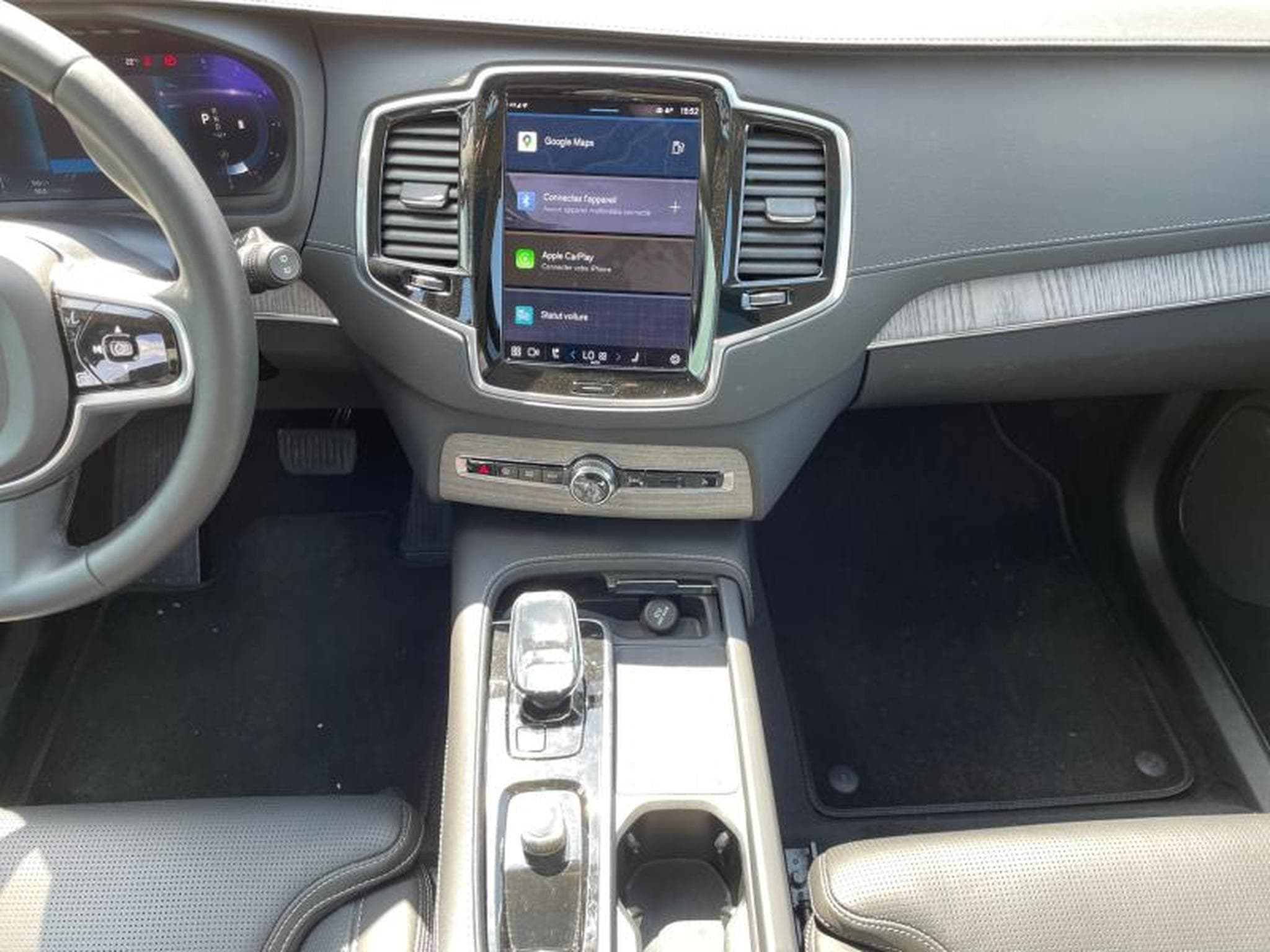 Volvo XC90 B5 AWD Plus Bright / Diesel (2023) - Photo 11