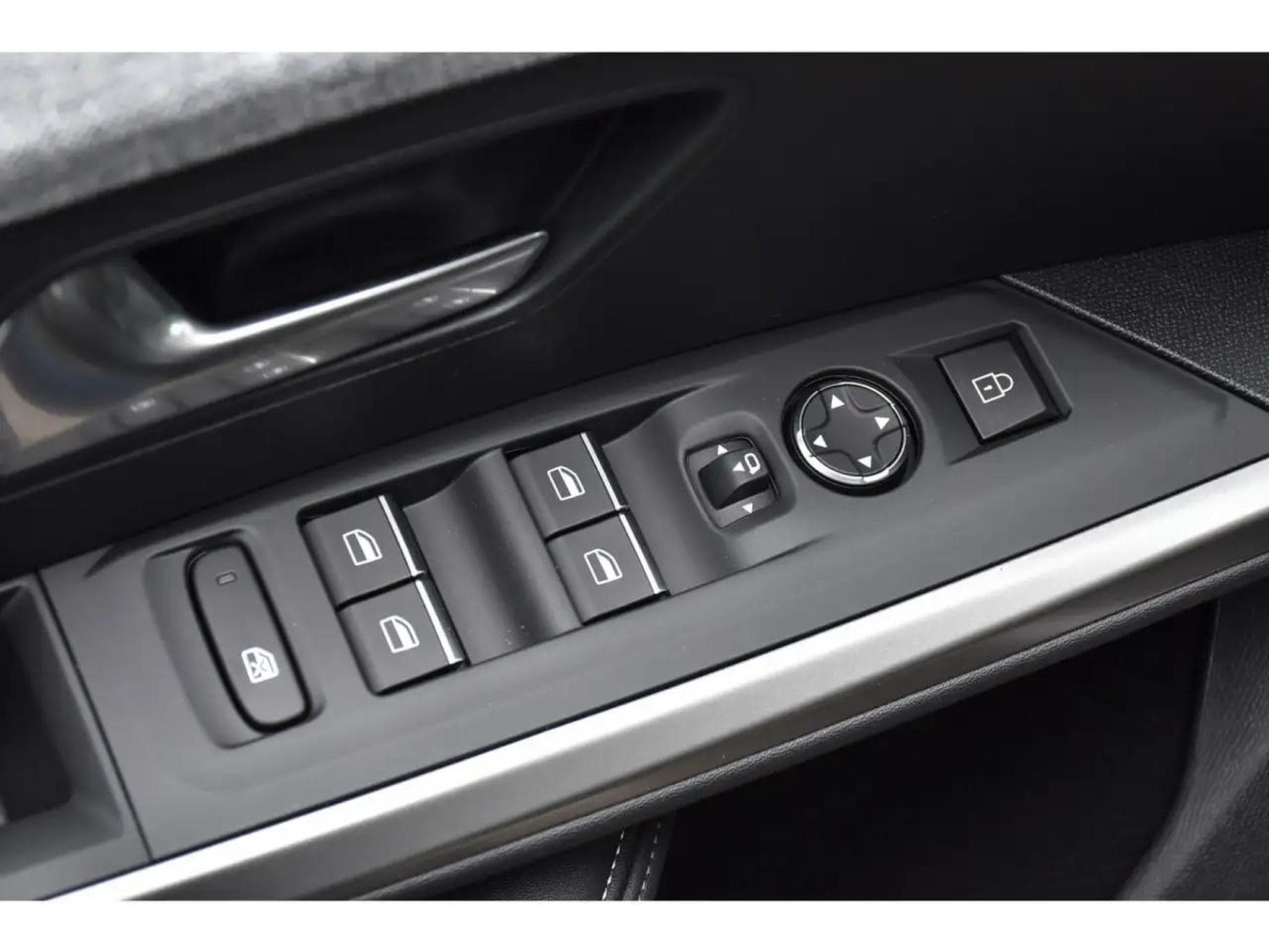 Peugeot 5008 (2026) - Photo 24