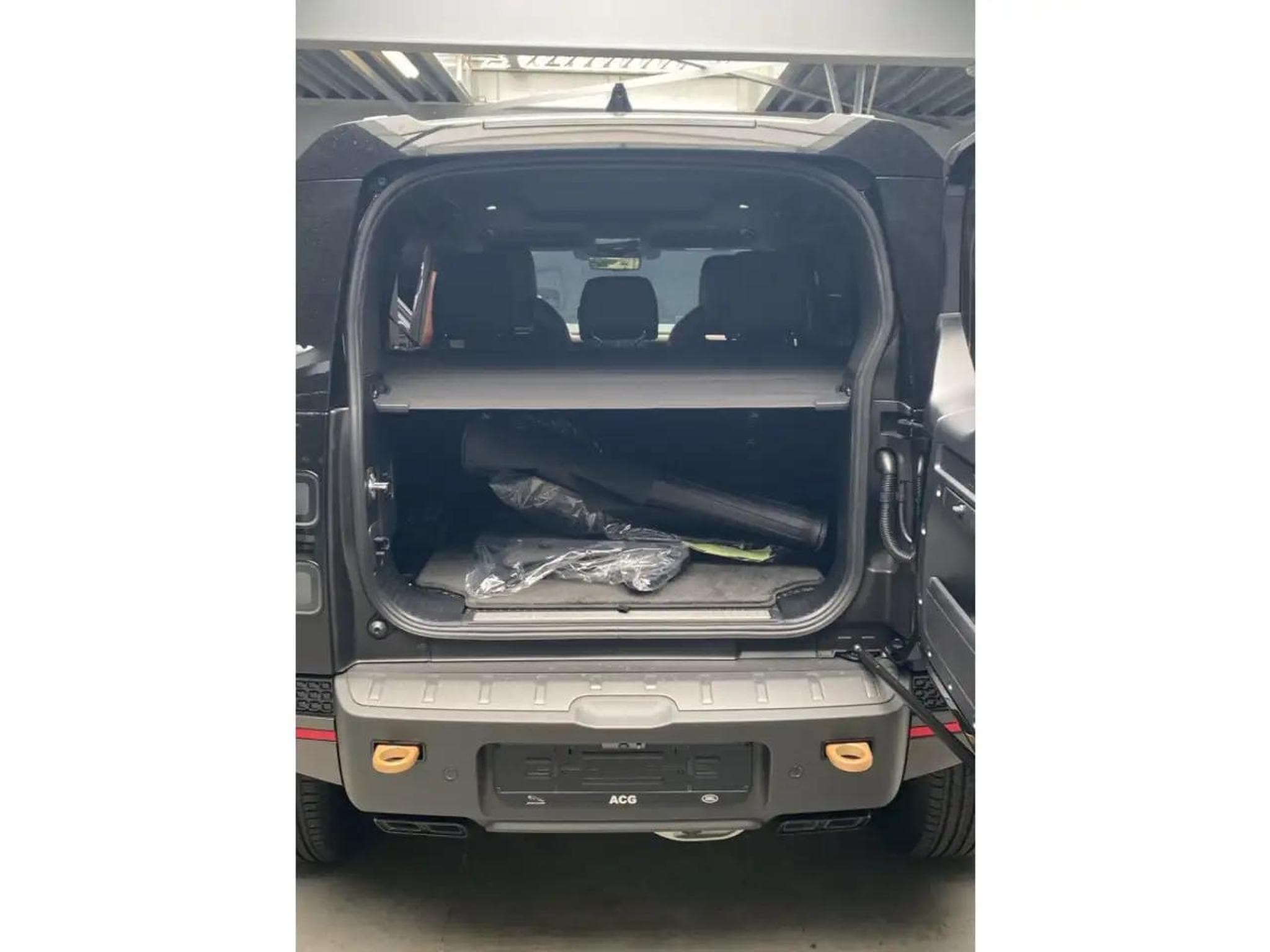 Land-Rover Defender (2026) - Photo 10