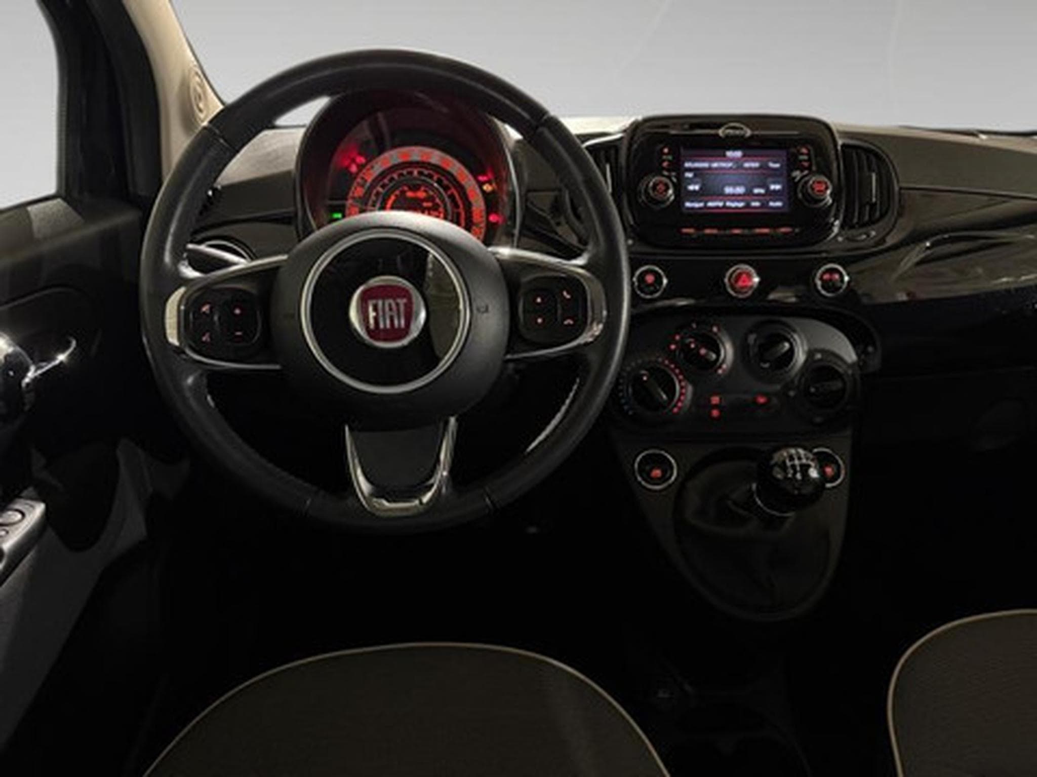 Fiat 500 FIAT 500 C (2019) - Photo 2