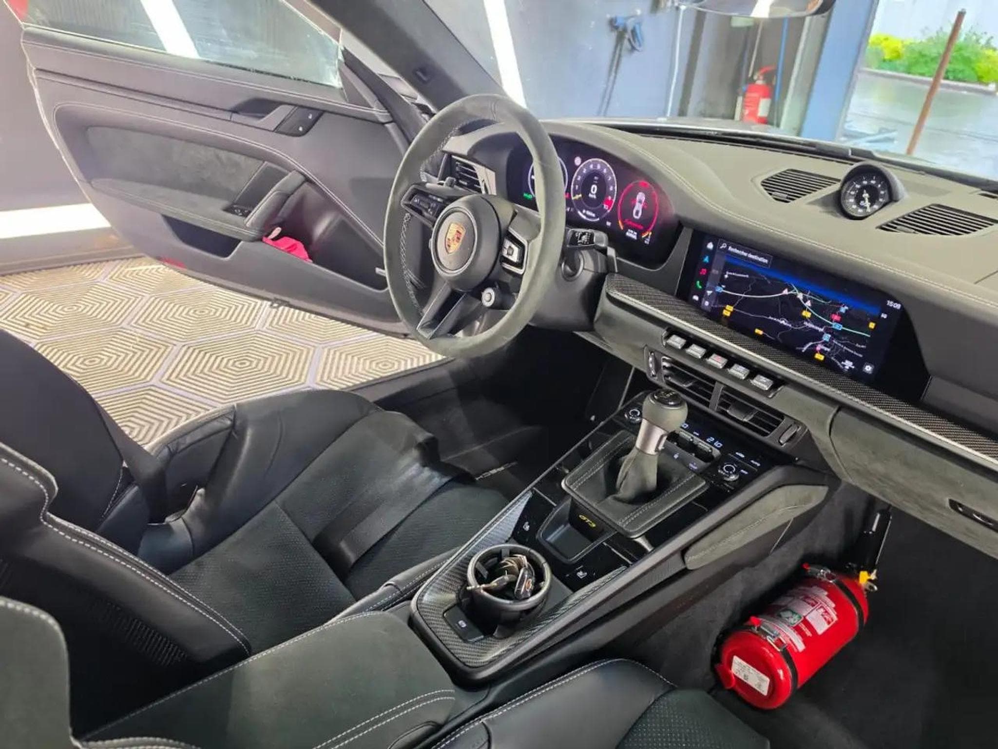 Porsche 911 (2025) - Photo 12