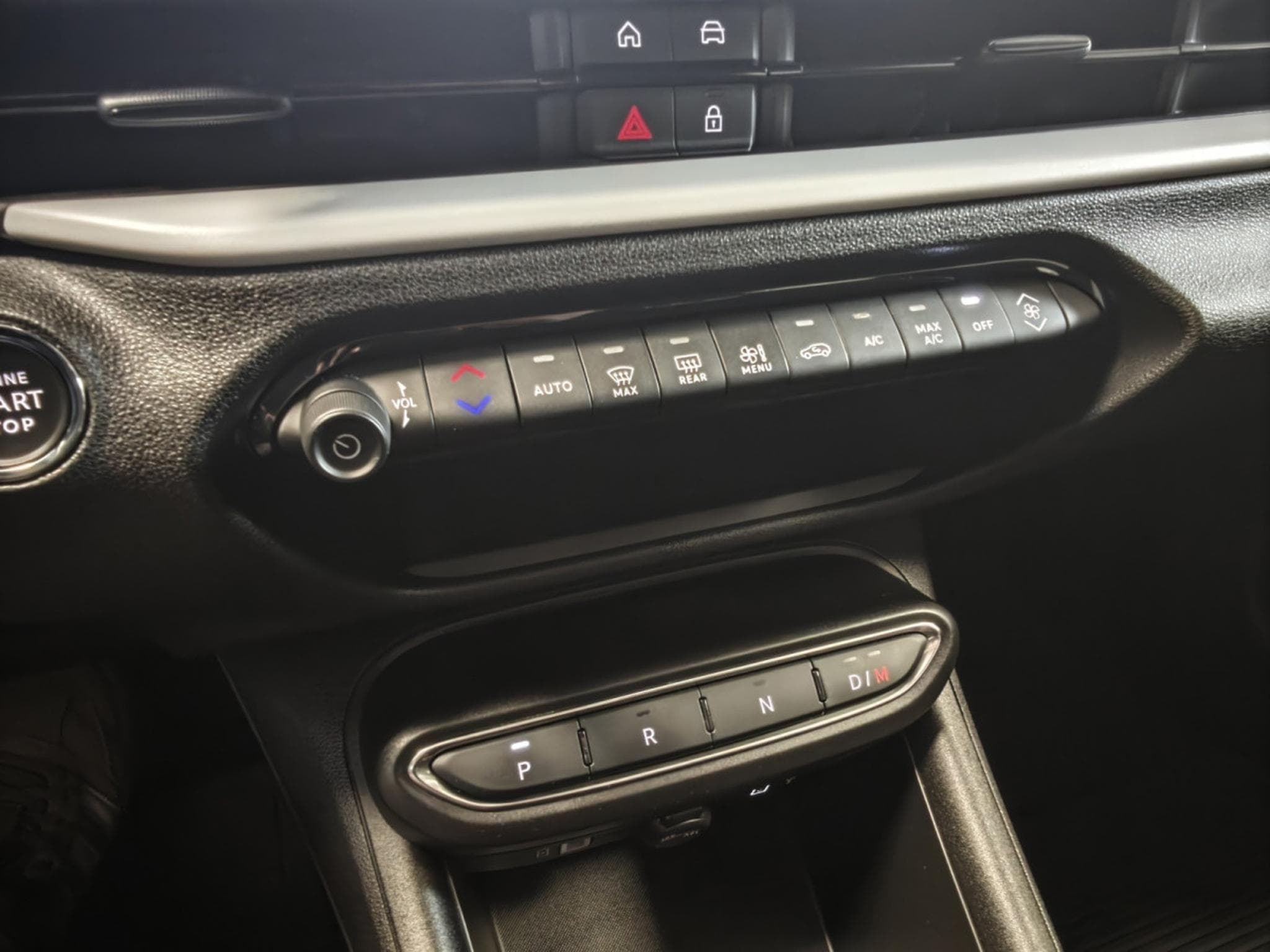 Fiat 600 Hybride ICON (2024) - Foto 19