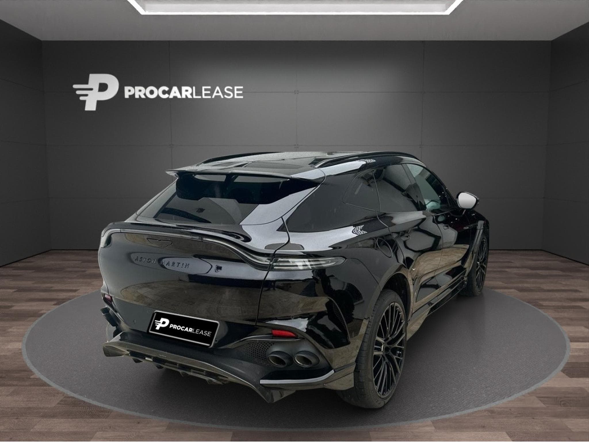 Aston-Martin DBX DBX 707 V8 4x4 / FULL CARBON (2023) - Photo 3