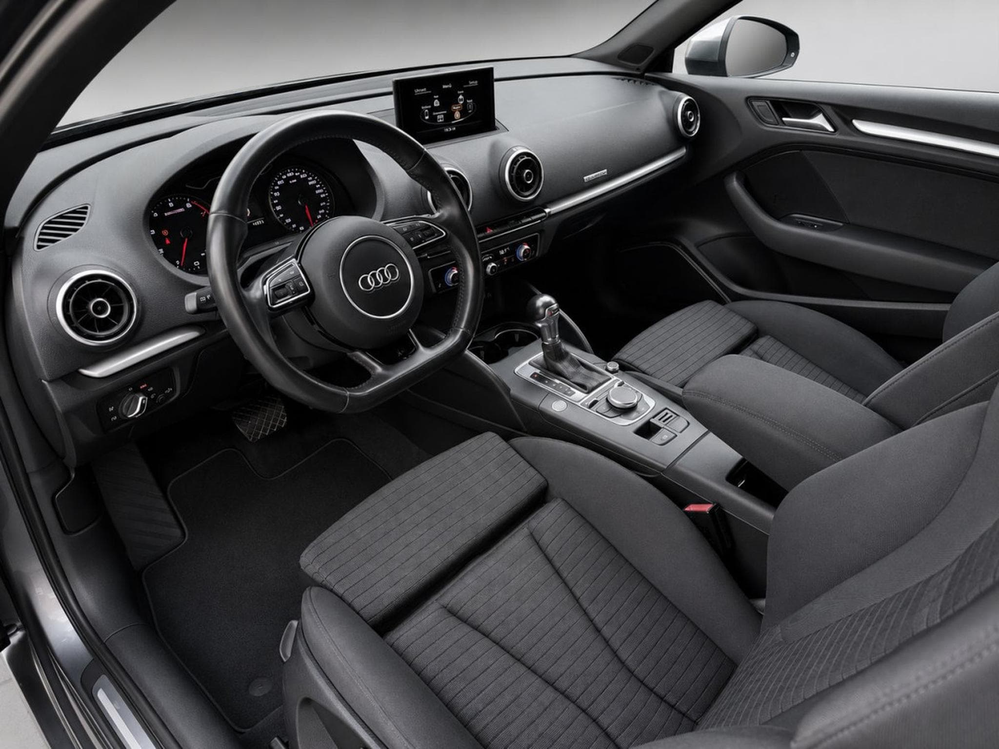 Audi A3 1.8 Tfsi 180 S-Tronic Quattro (2015) - Photo 4