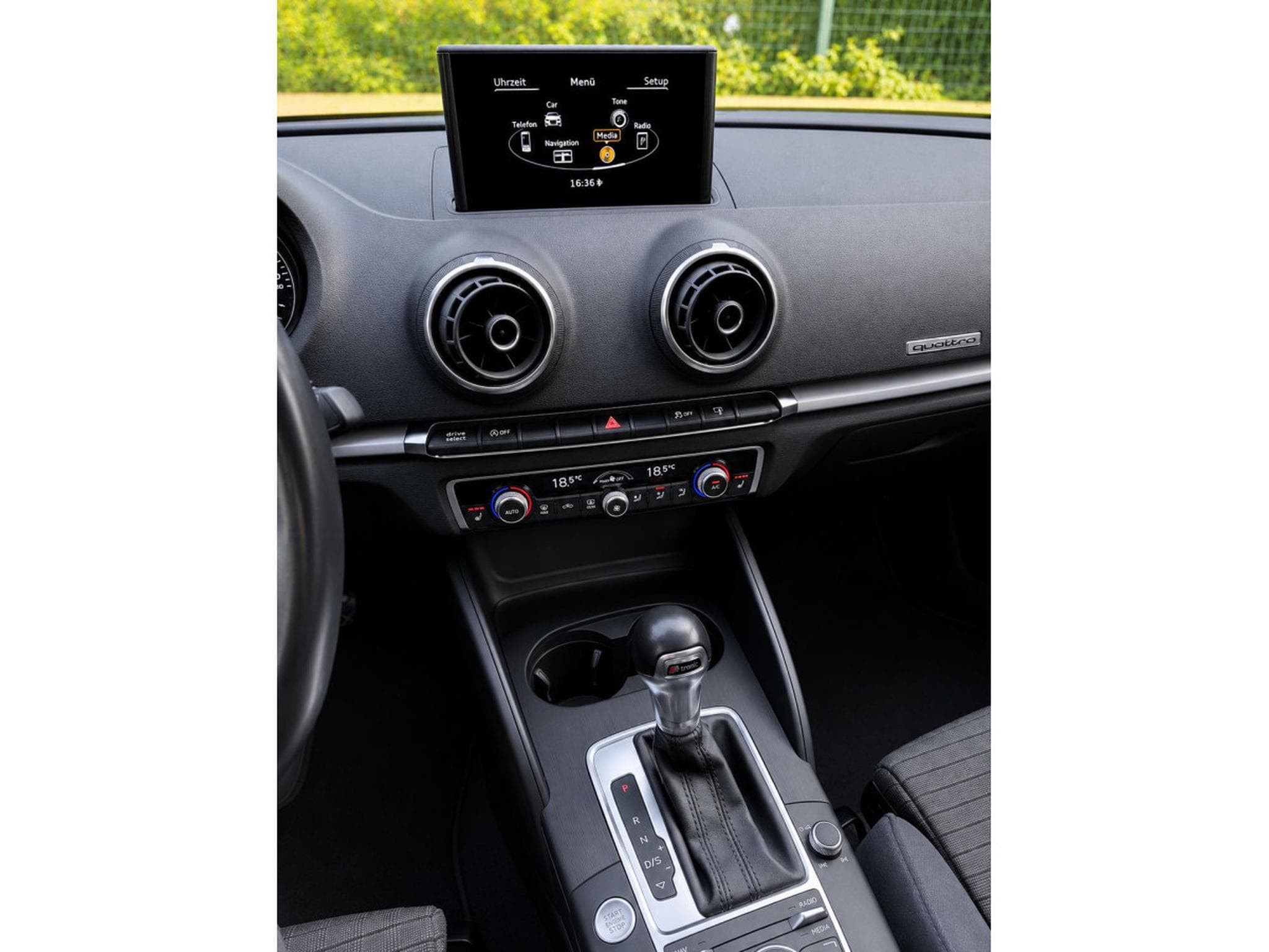 Audi A3 1.8 Tfsi 180 S-Tronic Quattro (2015) - Photo 5