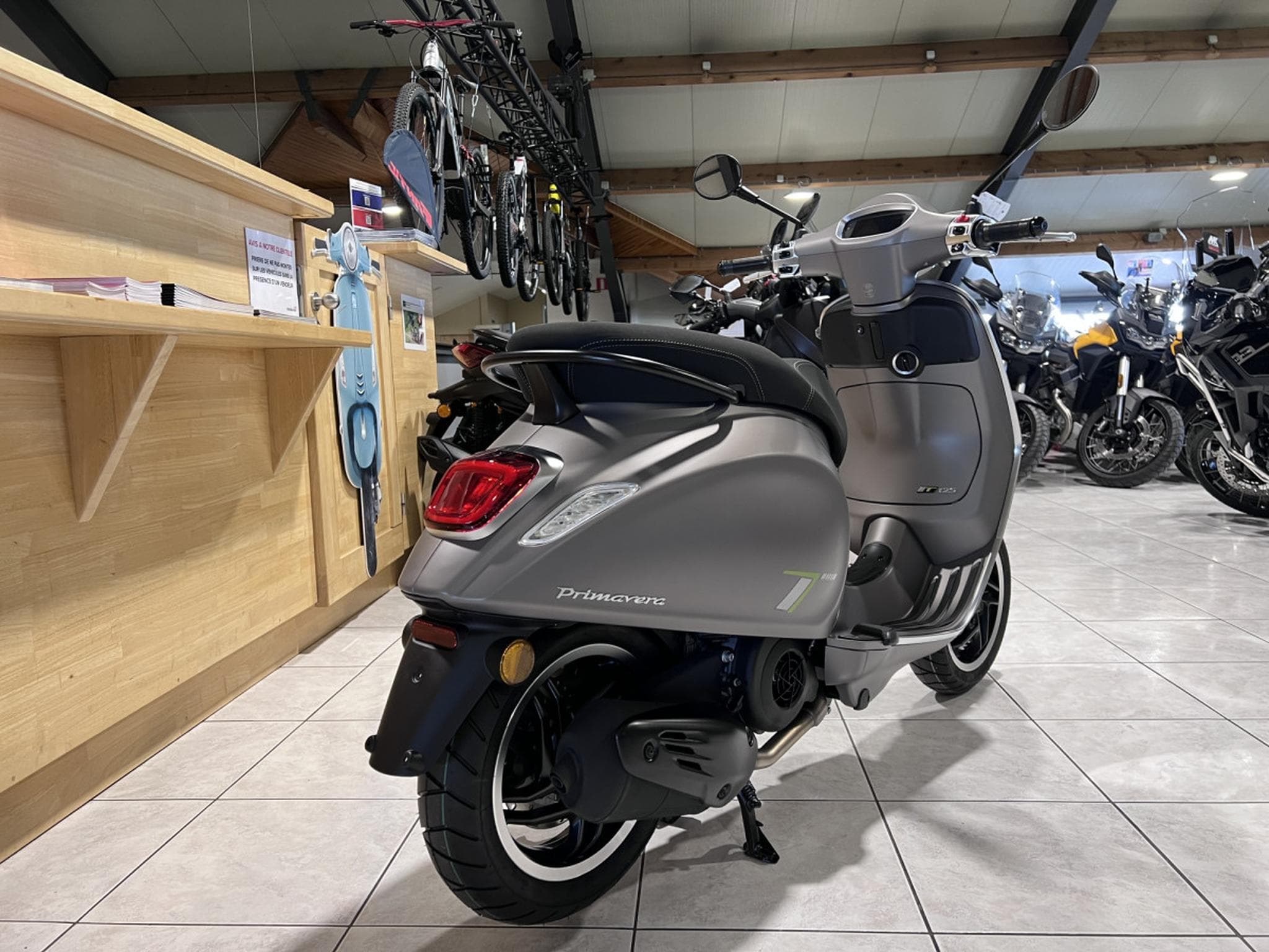 Vespa Primavera Tech (2026) - Photo 3