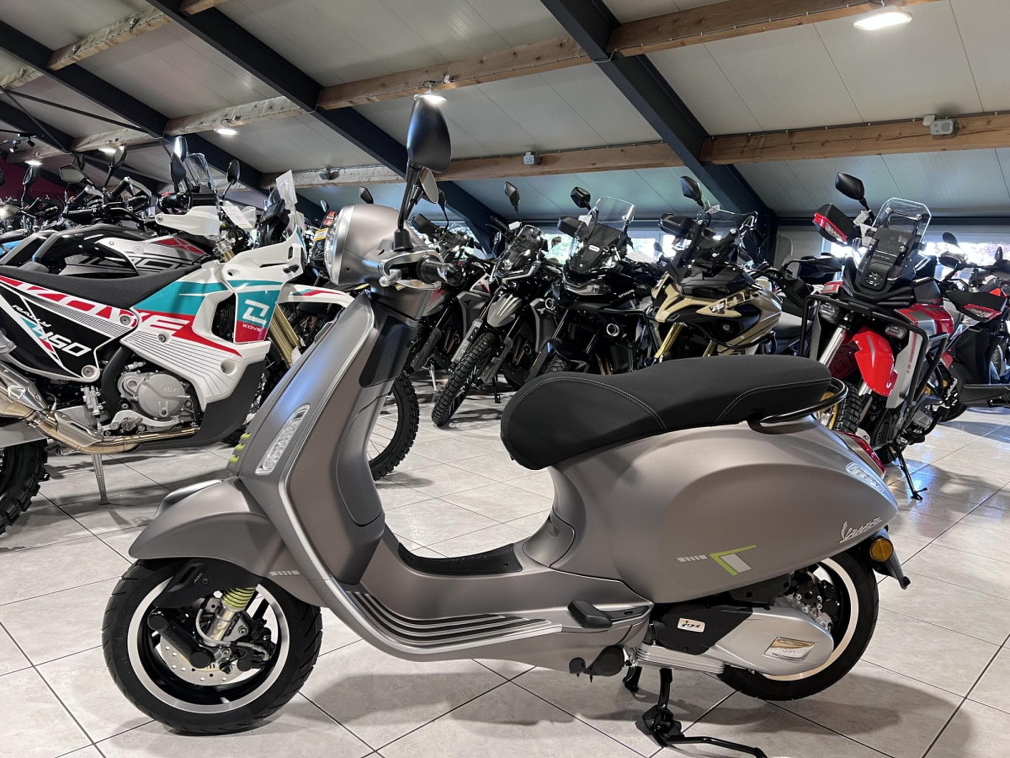 Vespa Primavera Tech (2026) - Photo 4