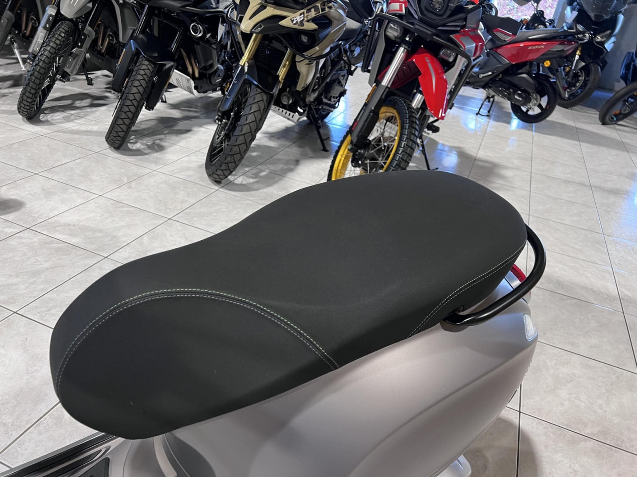 Vespa Primavera Tech (2026) - Photo 6