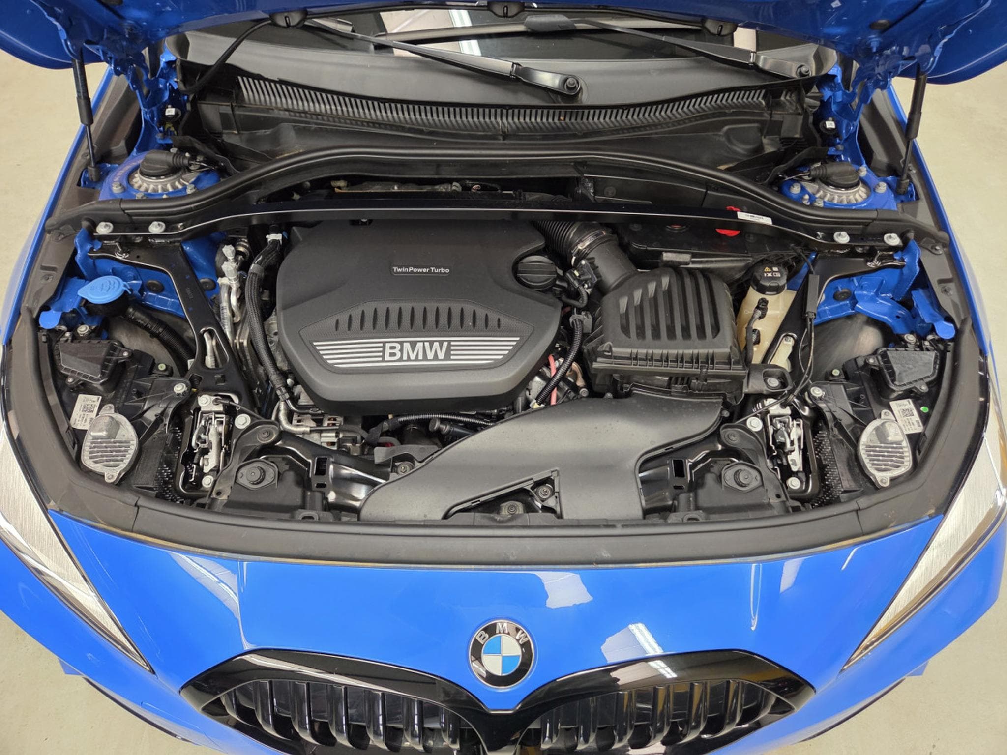 BMW 120 dA 190CV M SPORT (2023) - Photo 25