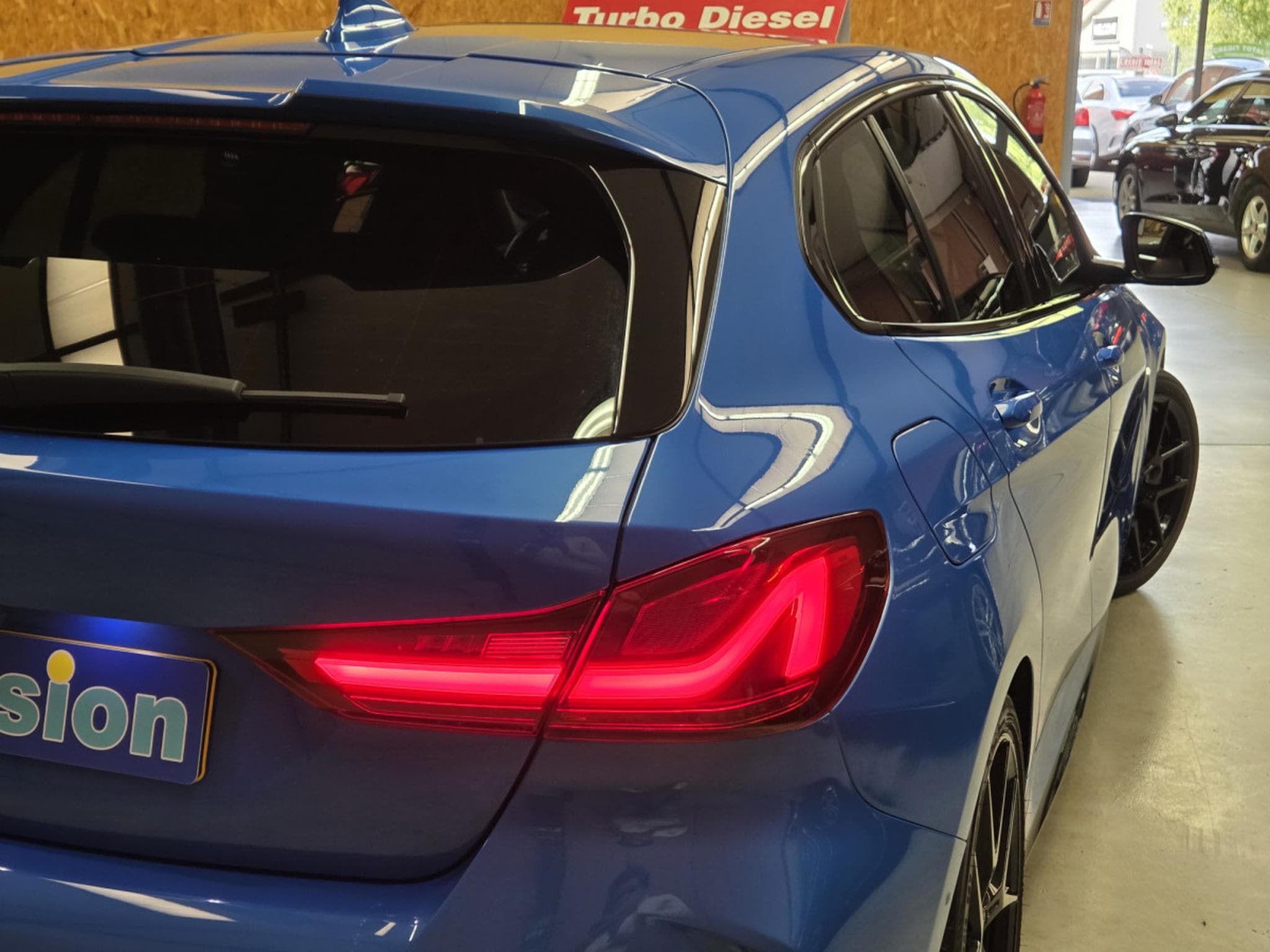 BMW 120 dA 190CV M SPORT (2023) - Photo 8
