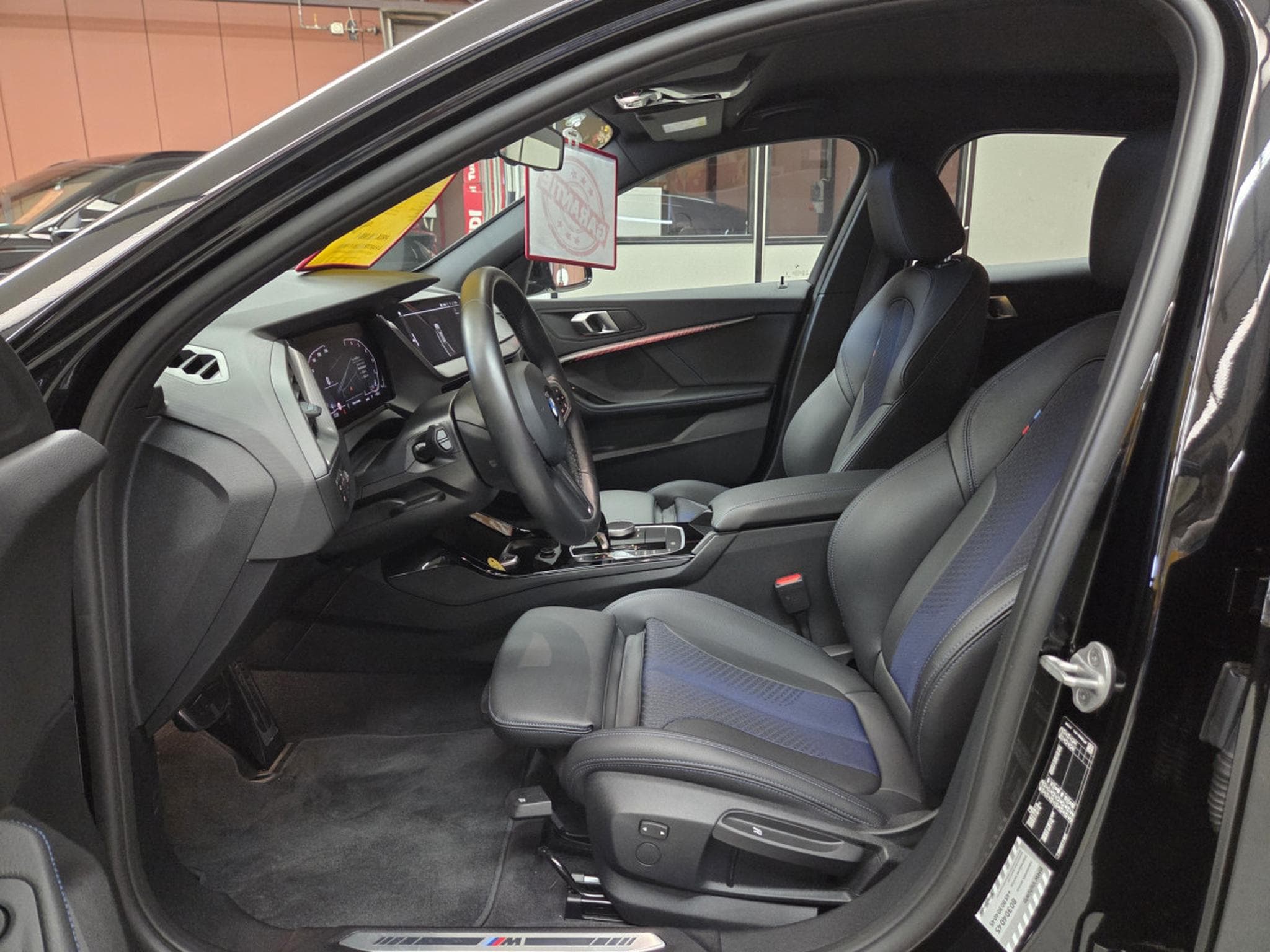 BMW 118 i M SPORT 136CV BVA 7VITESSES (2024) - Photo 9