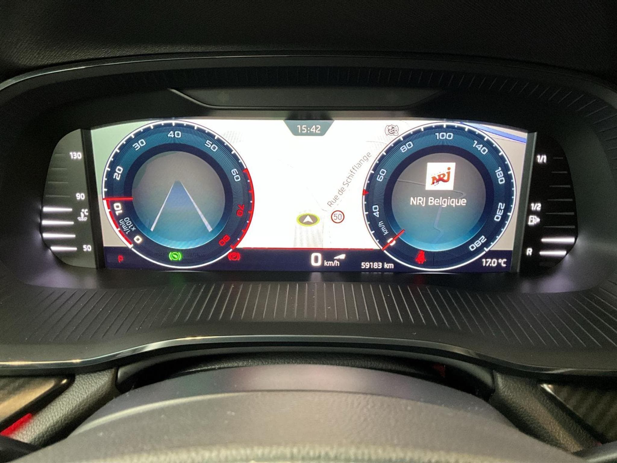 Skoda Octavia RS+DSG+Navi+LED+P.Challenge (2023) - Foto 13