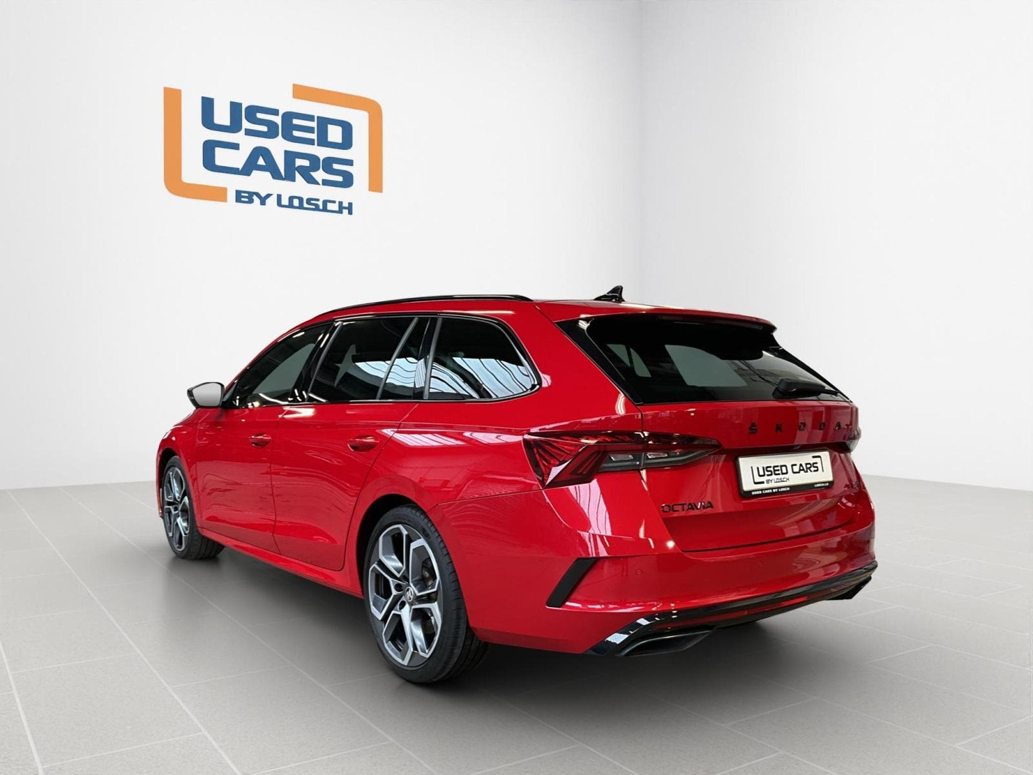 Skoda Octavia RS+DSG+Navi+LED+P.Challenge (2023) - Foto 6