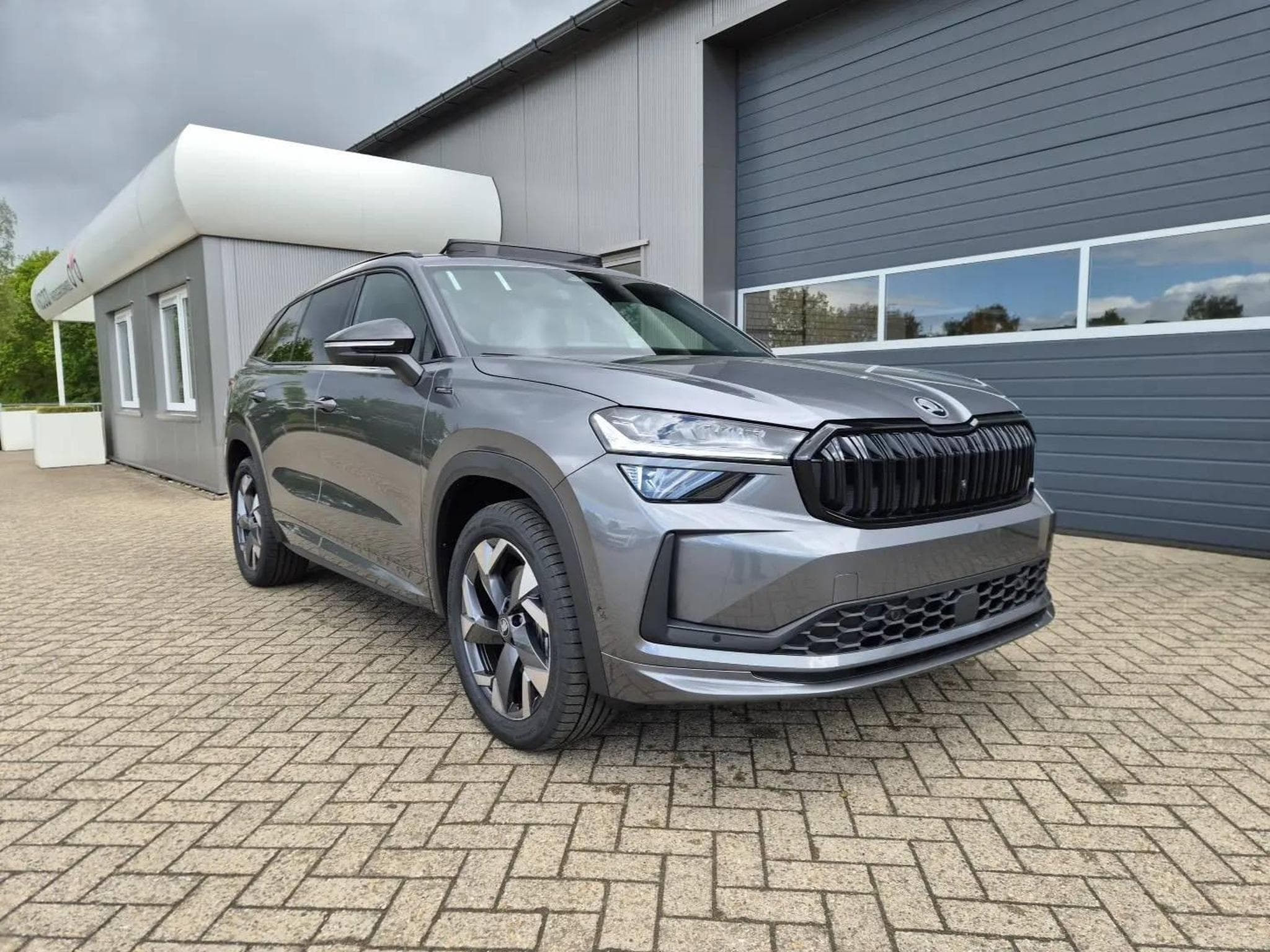 Skoda Kodiaq Sportline 1.5 TSI (2026) - Photo 7