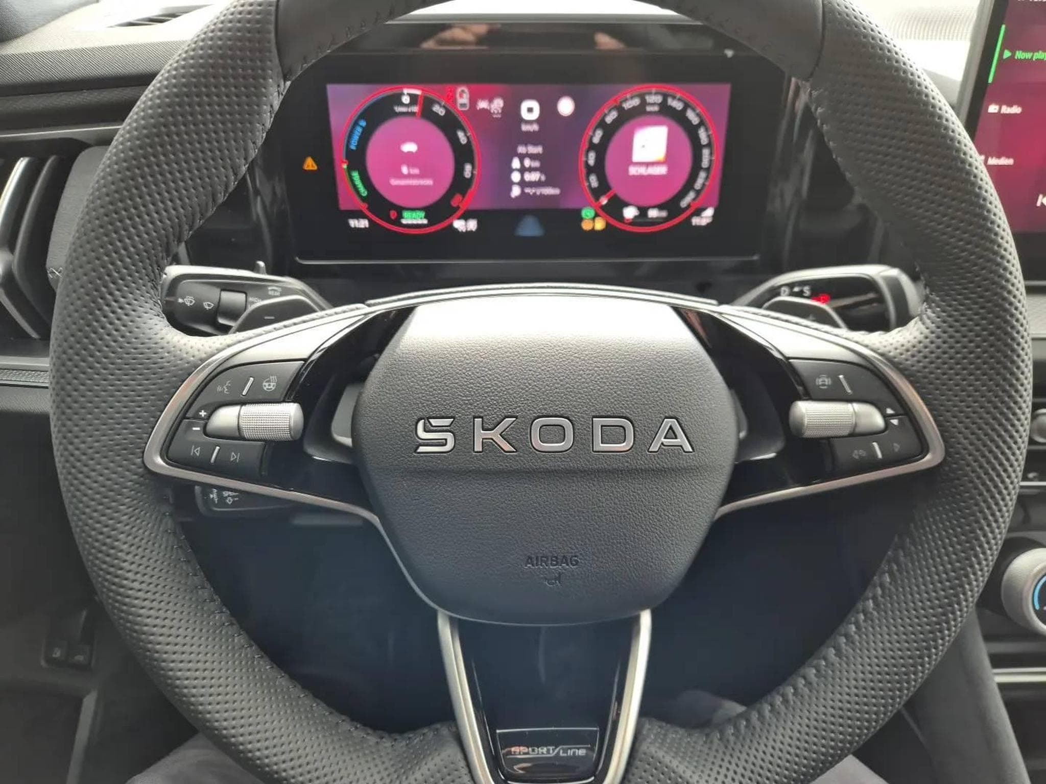 Skoda Kodiaq Sportline 1.5 TSI (2026) - Photo 21