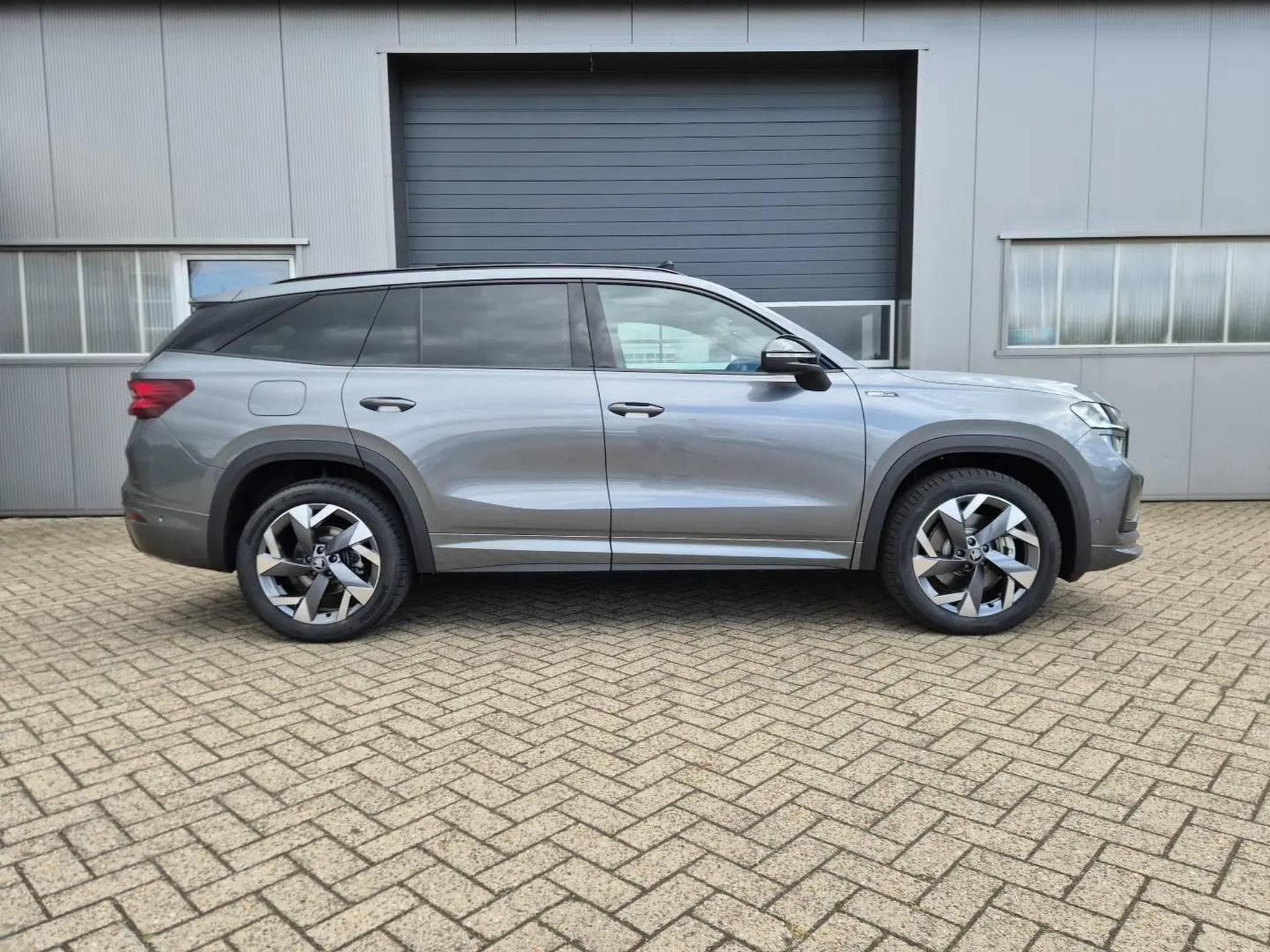 Skoda Kodiaq Sportline 1.5 TSI (2026) - Photo 5
