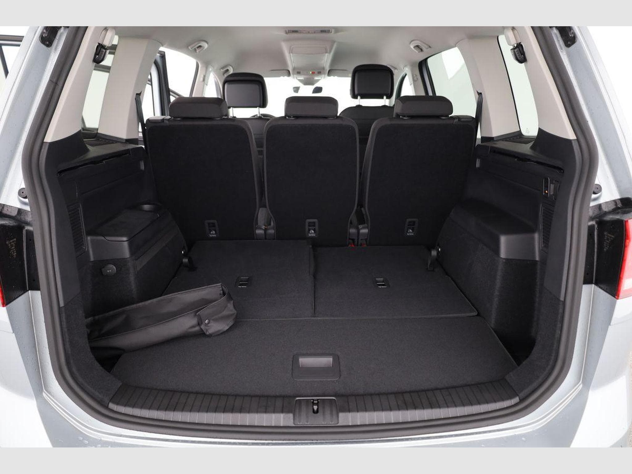 VW Touran Comfortline BMT/Start-Stopp (2026) - Photo 12