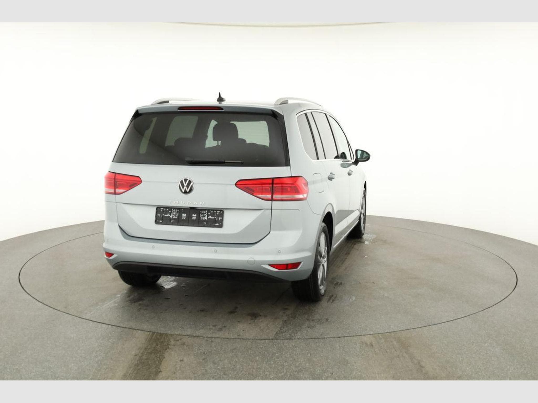 VW Touran Comfortline BMT/Start-Stopp (2026) - Photo 17