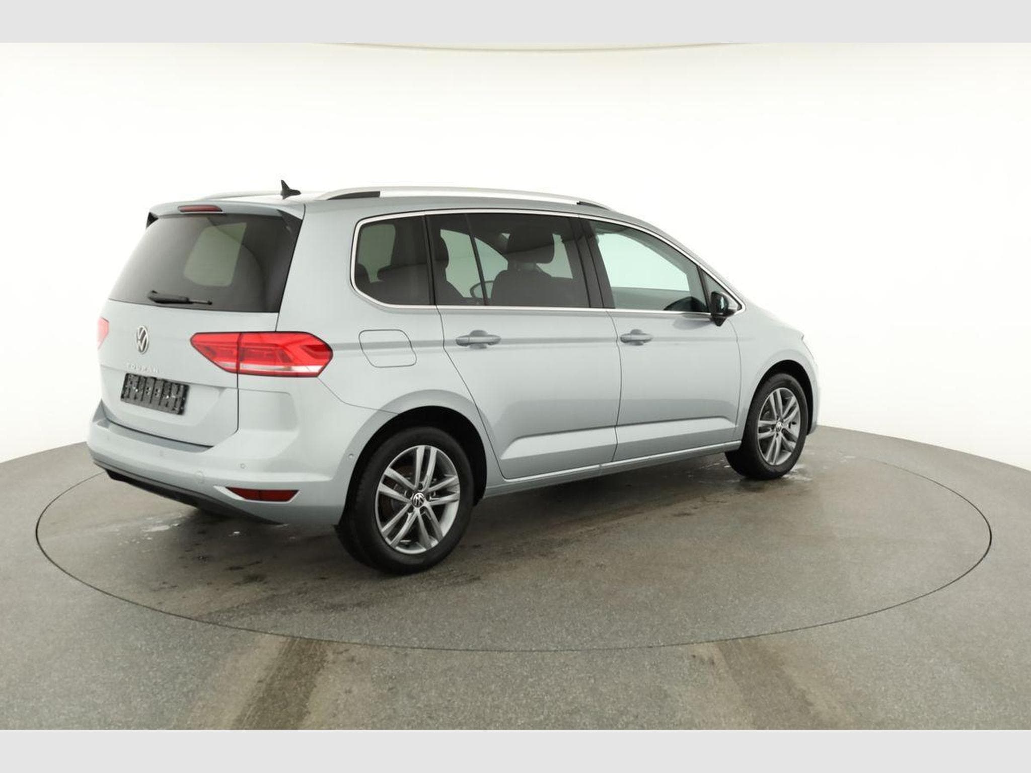 VW Touran Comfortline BMT/Start-Stopp (2026) - Photo 19