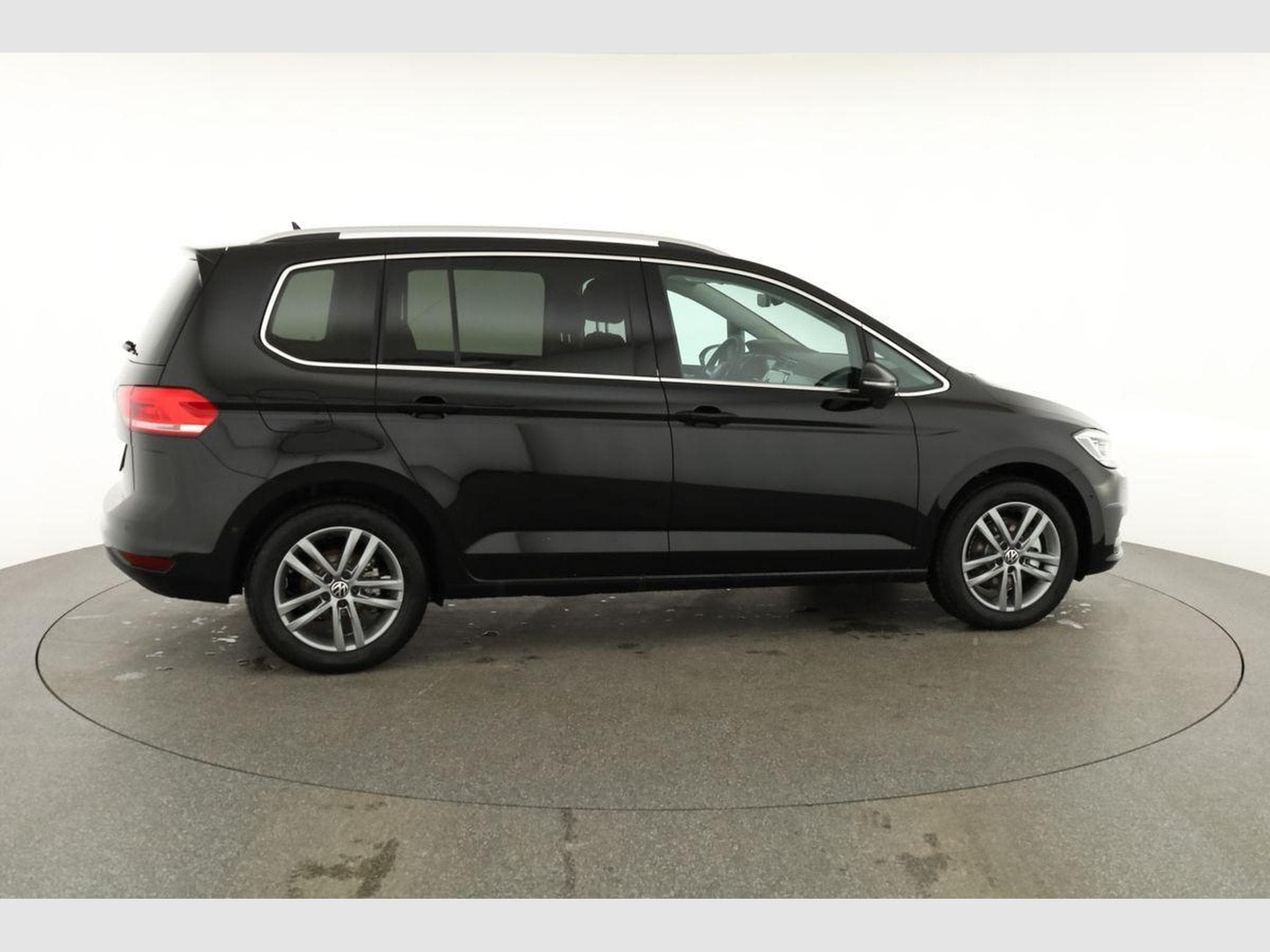VW Touran Comfortline BMT/Start-Stopp (2026) - Photo 21