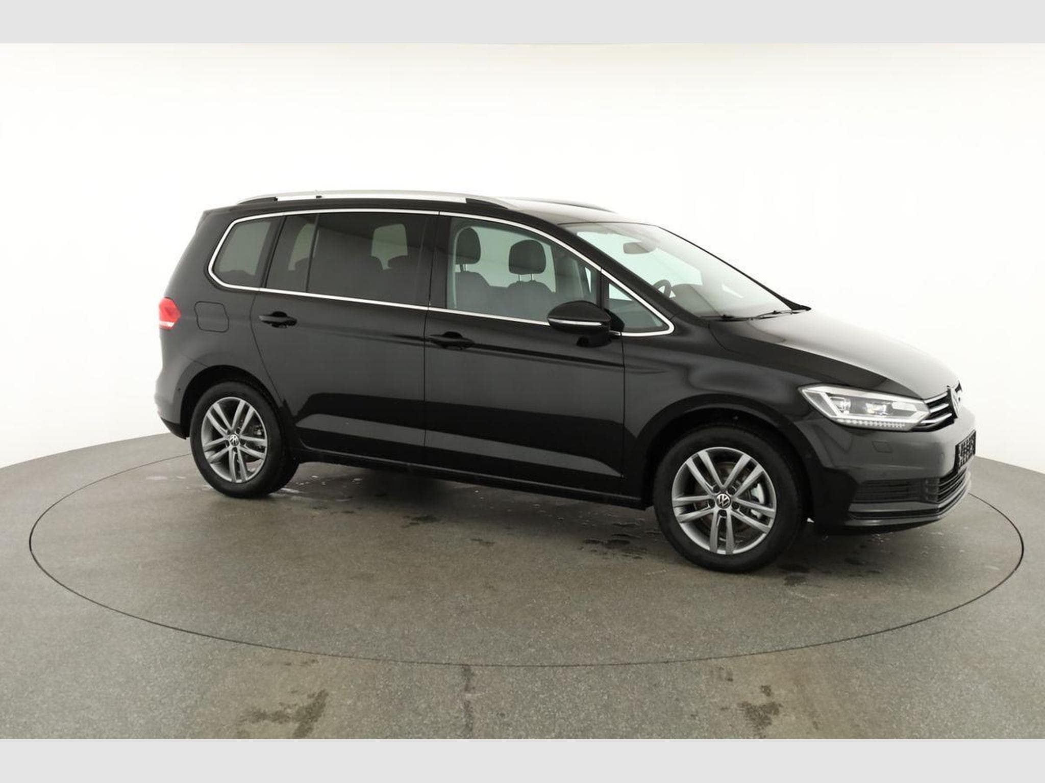VW Touran Comfortline BMT/Start-Stopp (2026) - Photo 24