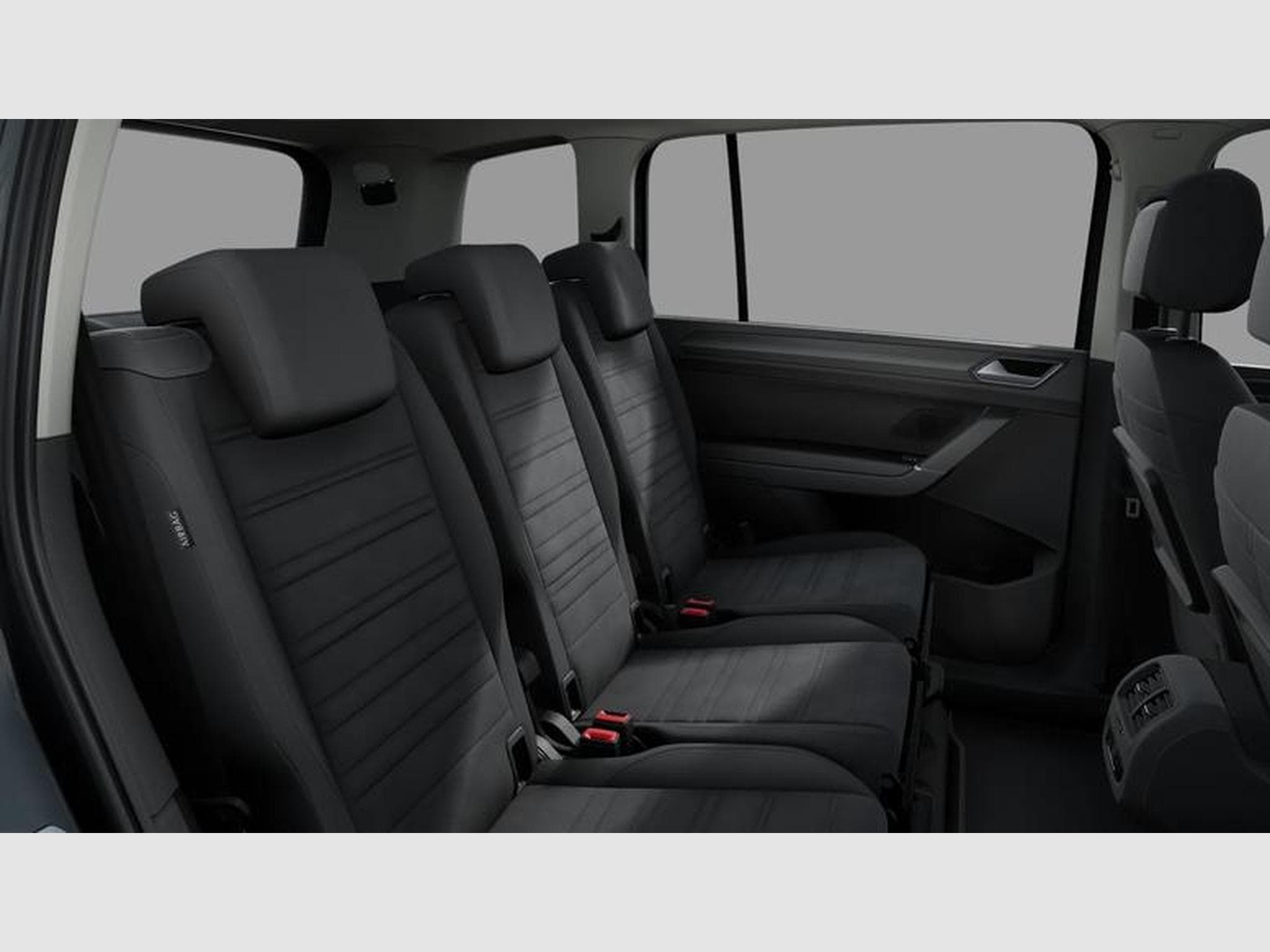 VW Touran Highline R-Line 1.5 TSI 7-Gang DSG (2025) - Photo 11