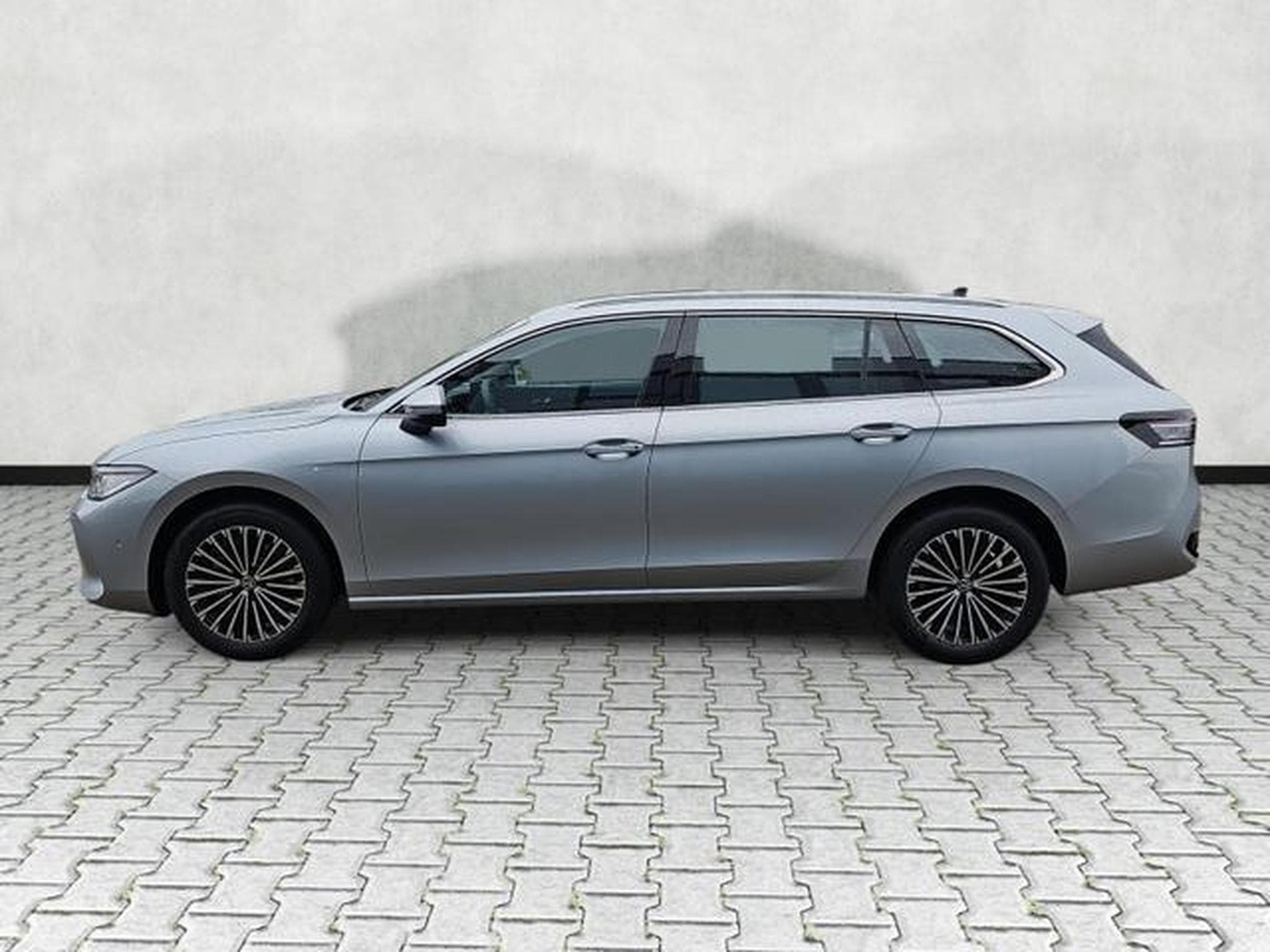 VW Passat Variant 2.0 TDI 110 kW Elegance (2026) - Photo 4