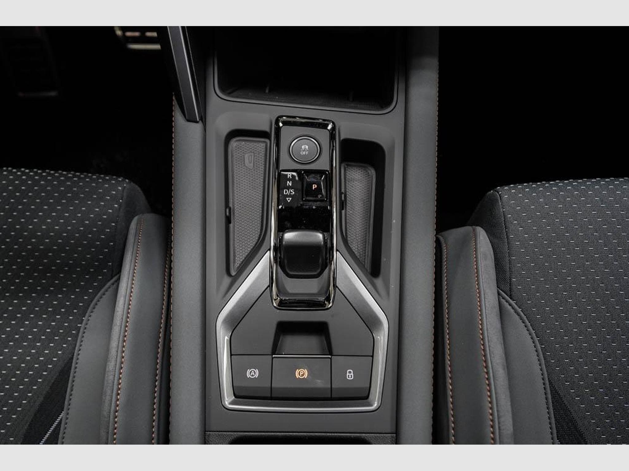 Cupra Leon ST 2,0 TSI (2026) - Photo 12