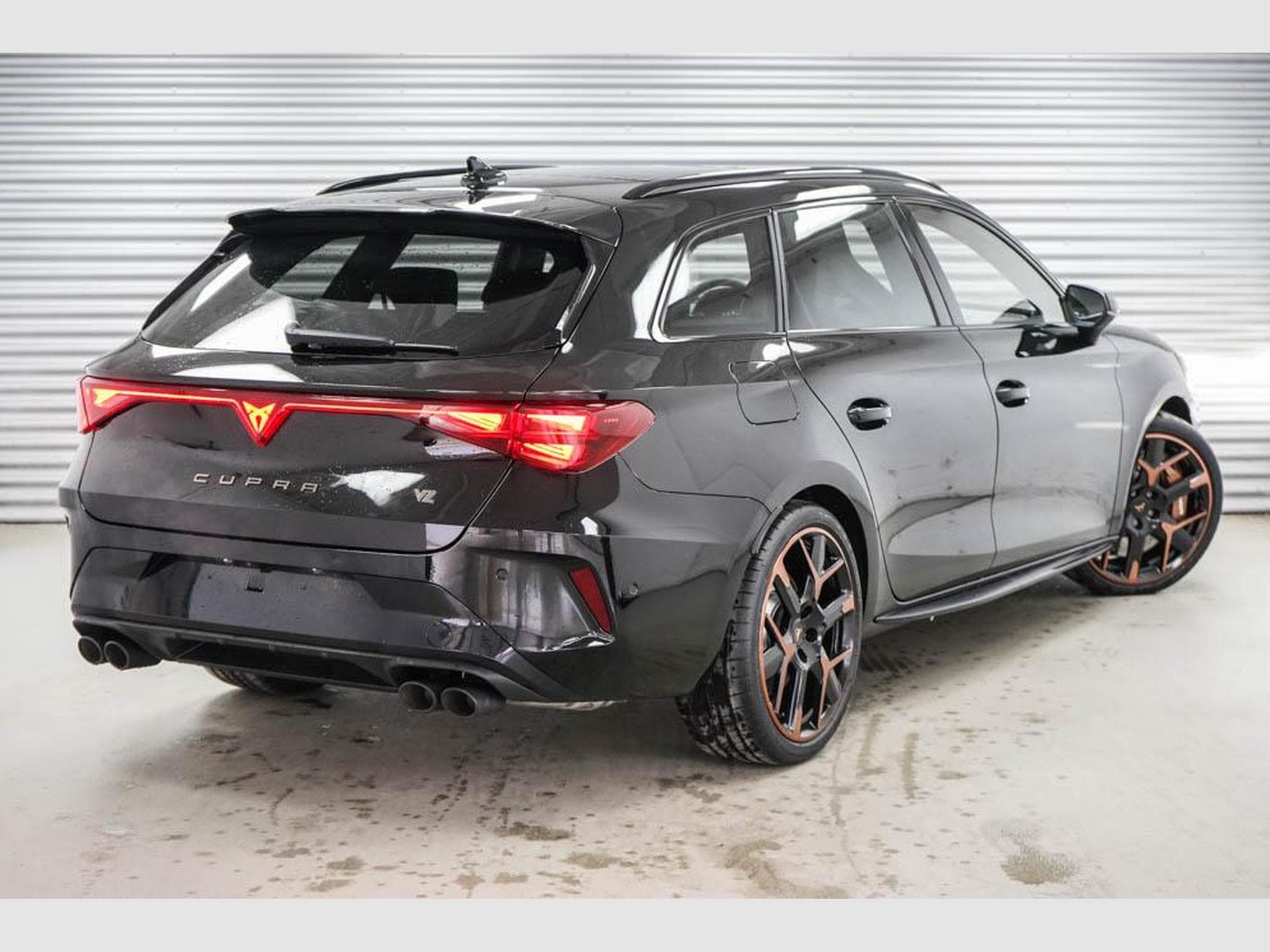 Cupra Leon ST 2,0 TSI (2026) - Photo 3