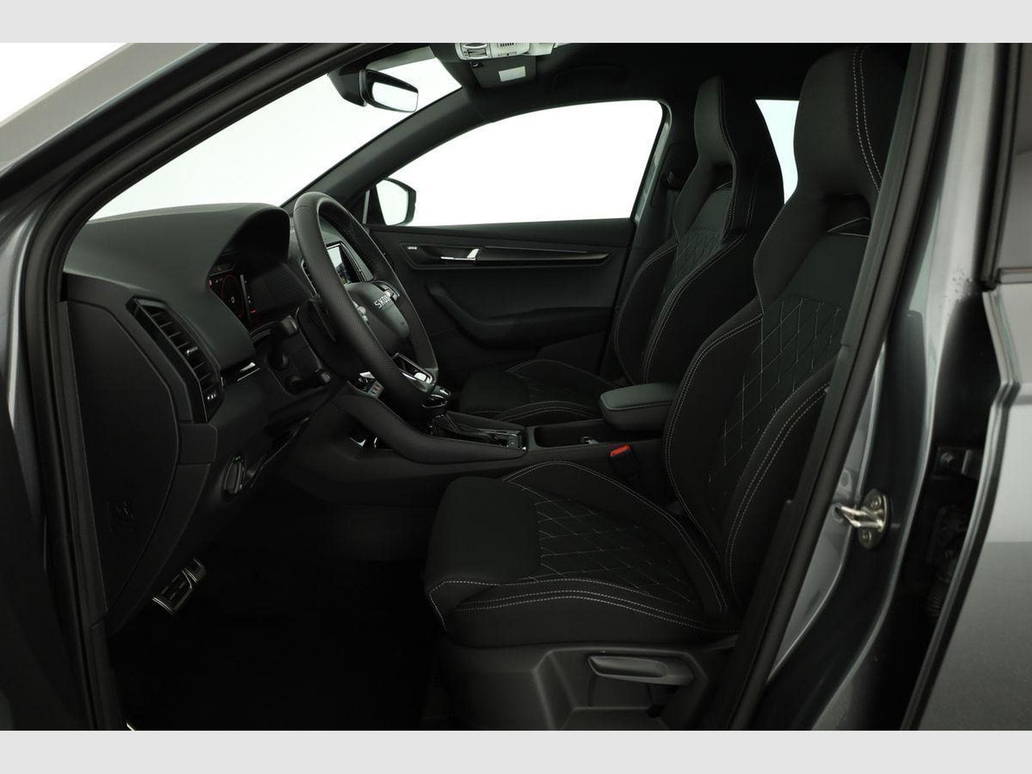 Skoda Karoq Sportline (2026) - Photo 11