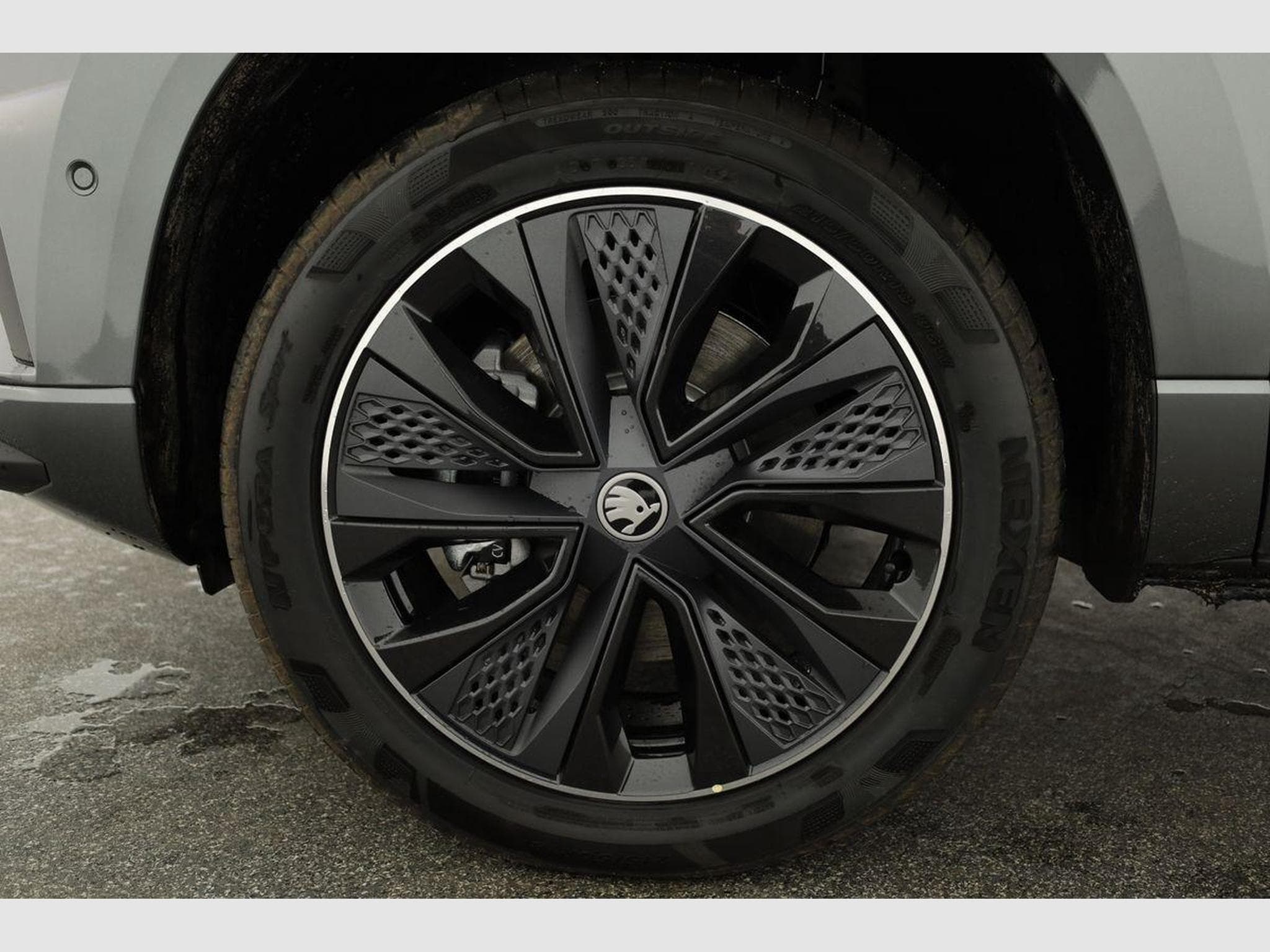 Skoda Karoq Sportline (2026) - Photo 17