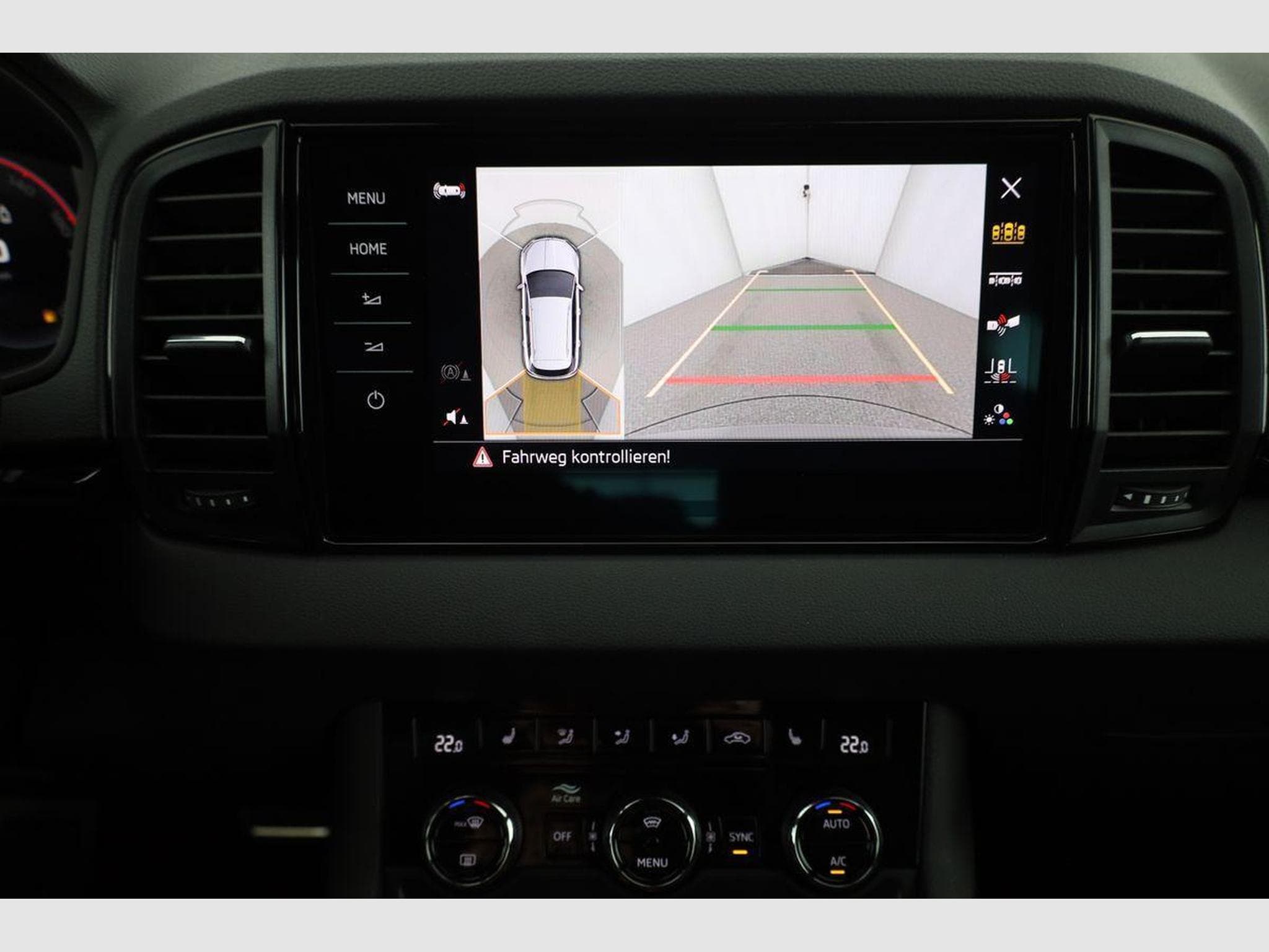 Skoda Karoq Sportline (2026) - Photo 6
