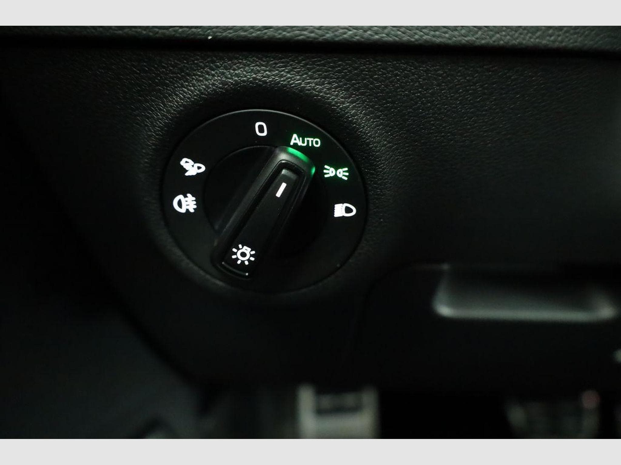 Skoda Karoq Sportline (2026) - Photo 8
