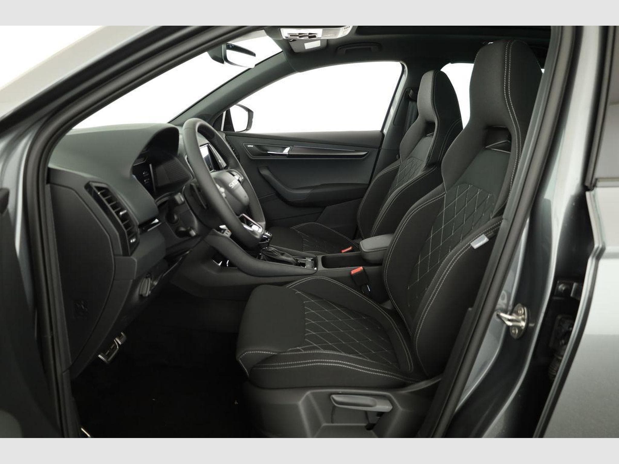 Skoda Karoq Sportline 4x4 (2026) - Photo 11
