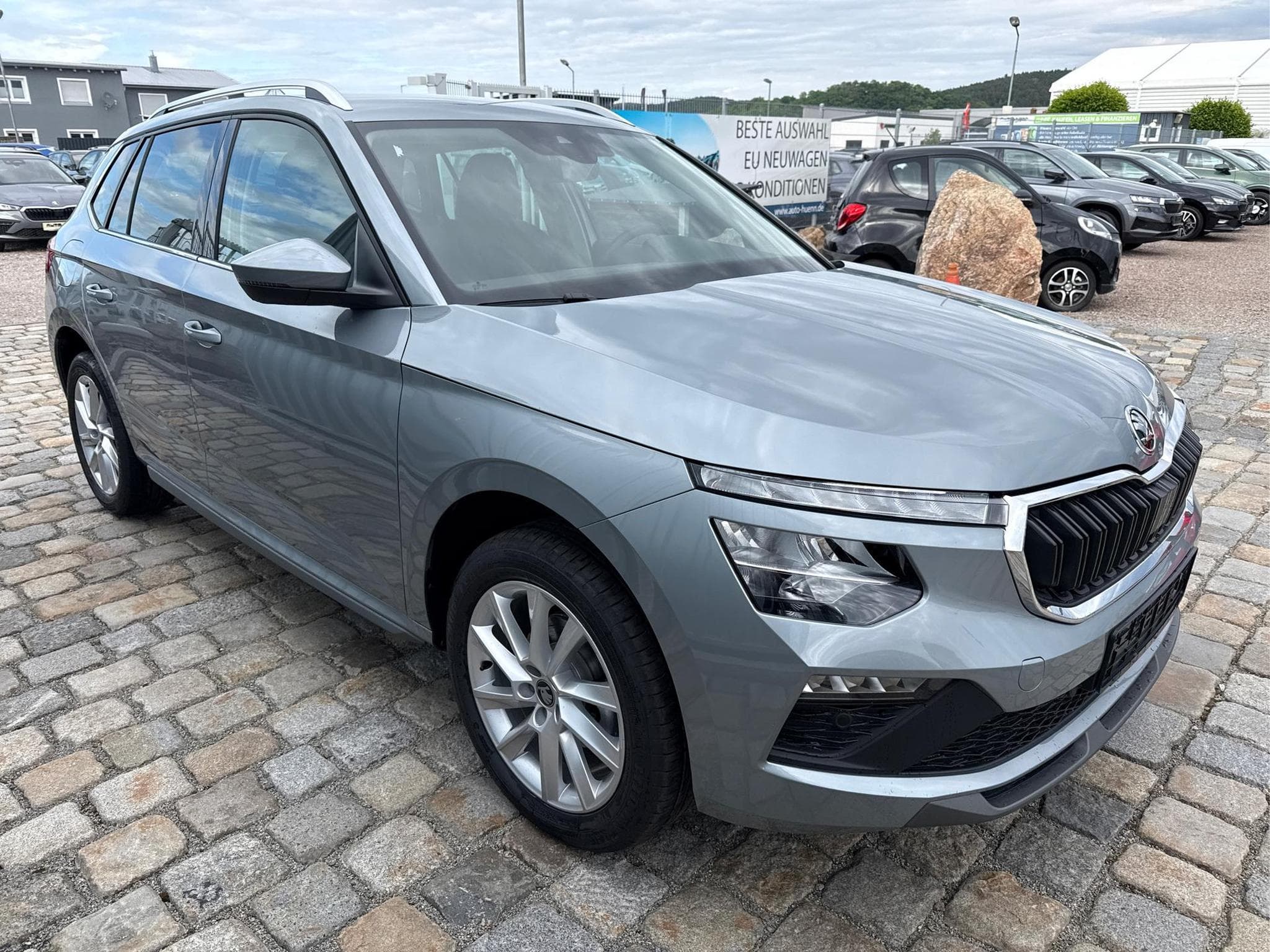 Skoda Kamiq 130 Jahre Premium (2026) - Foto 3