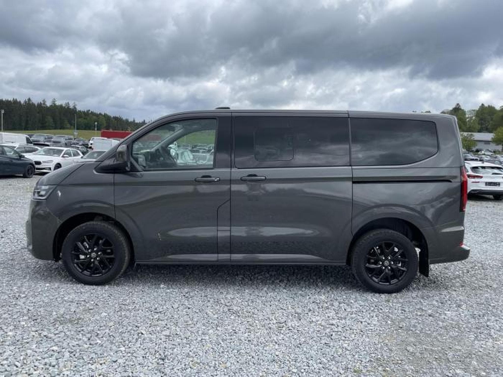 VW T7 Style KR 8 Sitzer (2026) - Photo 2