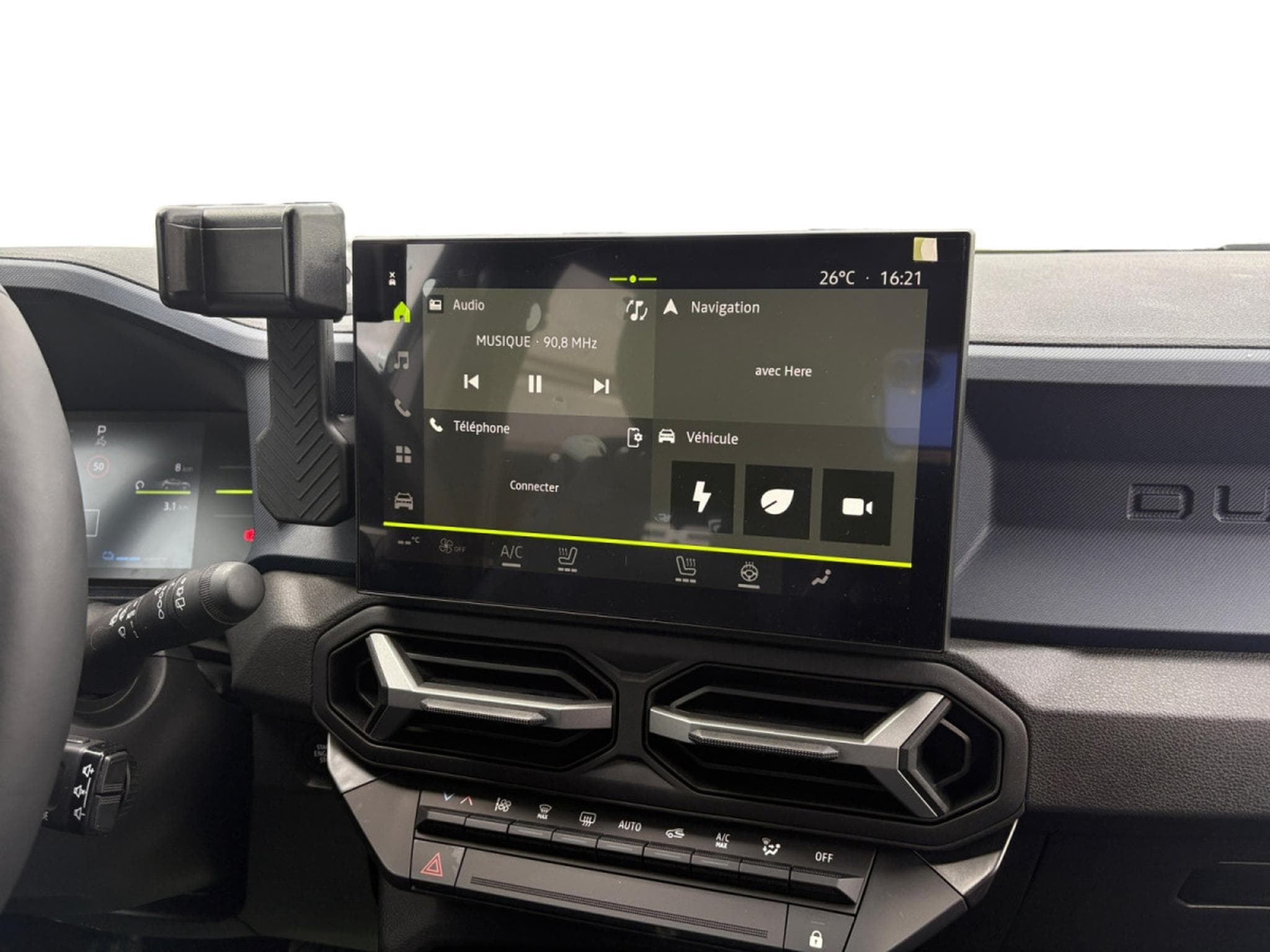 Dacia Duster 1.6 Hybrid Journey (2025) - Photo 14