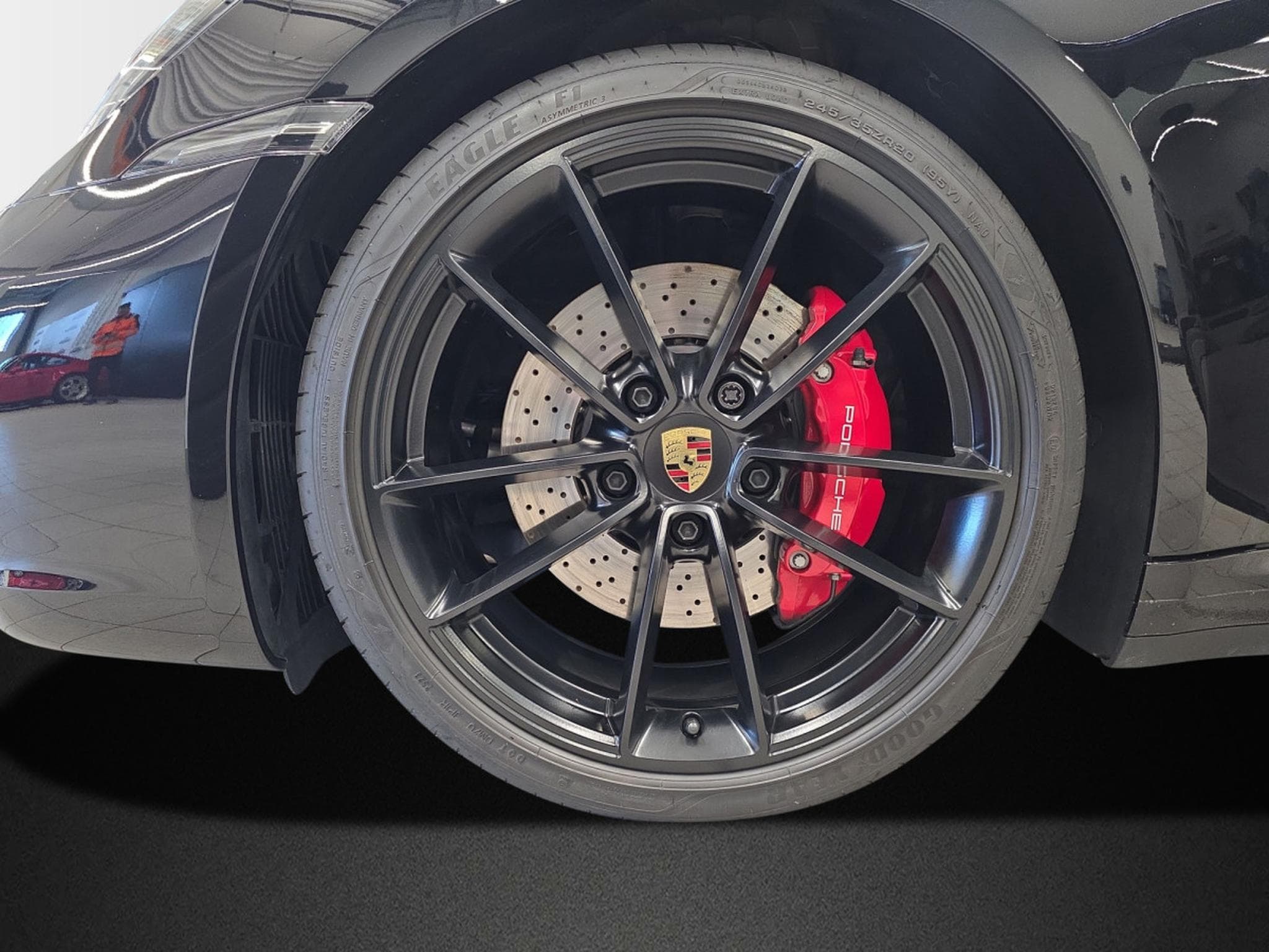 Porsche 911 Carrera 4S Cabriolet (2024) - Photo 6