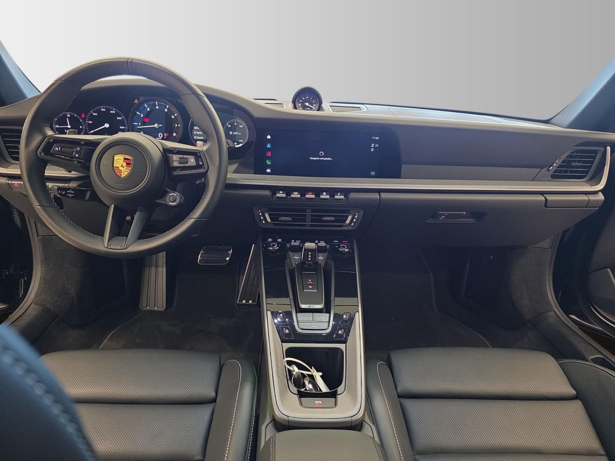 Porsche 911 Carrera 4S Cabriolet (2024) - Photo 9